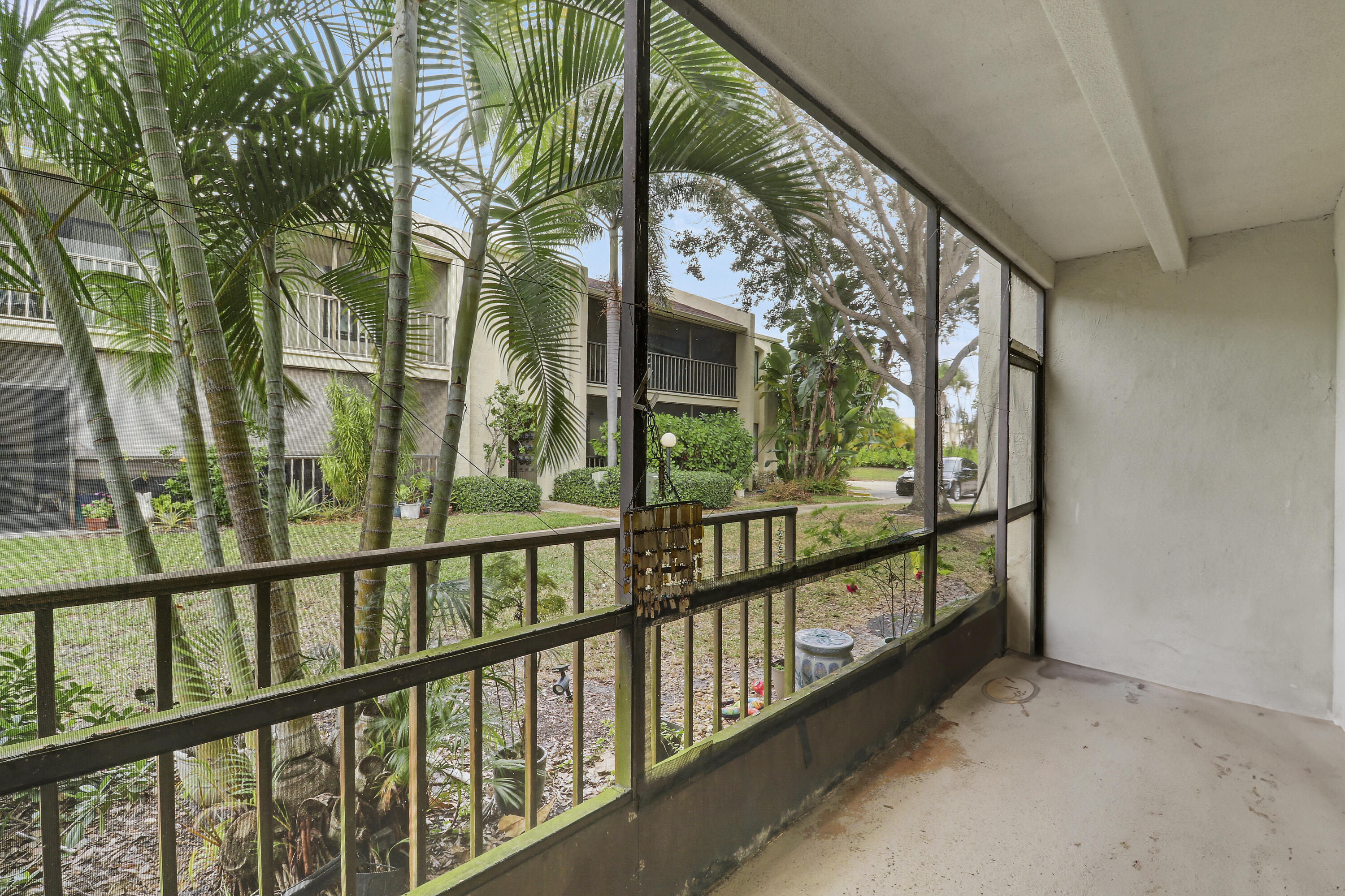 PINES OF JUPITER/TEQUESTA CONDO - Residential