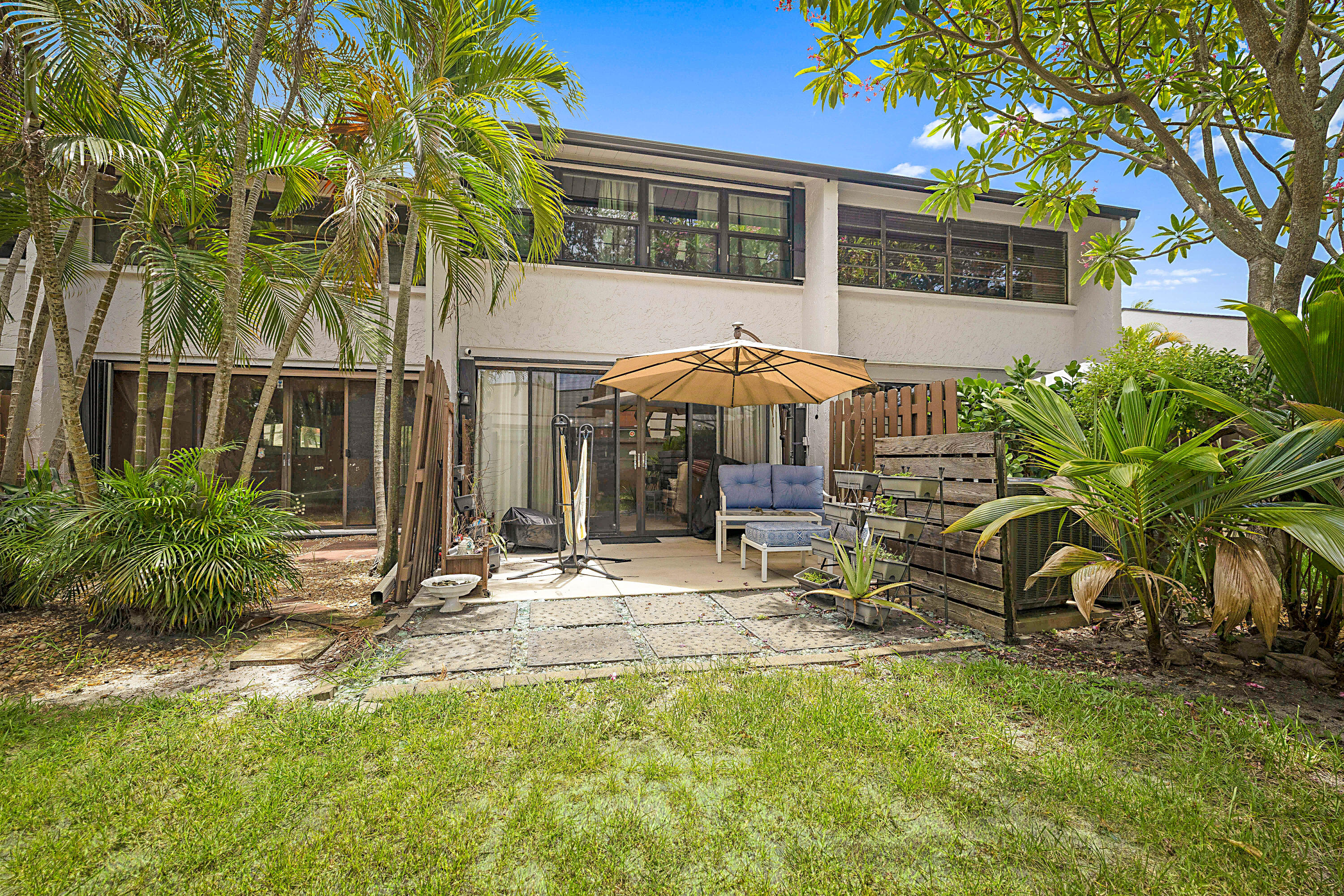 BOCA PINAR CONDO - Residential