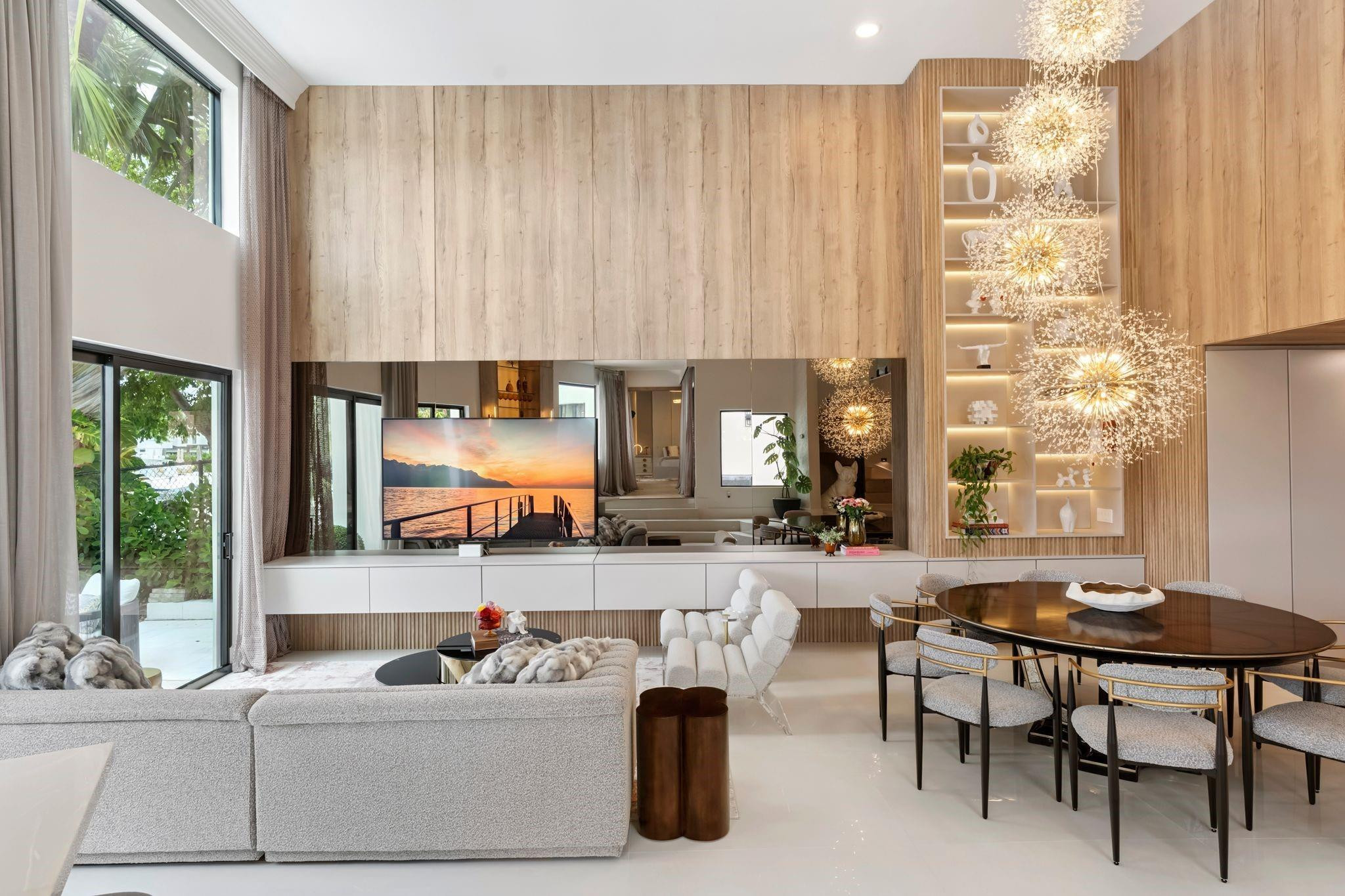 HILLSBORO HARBOR UNIT - Residential