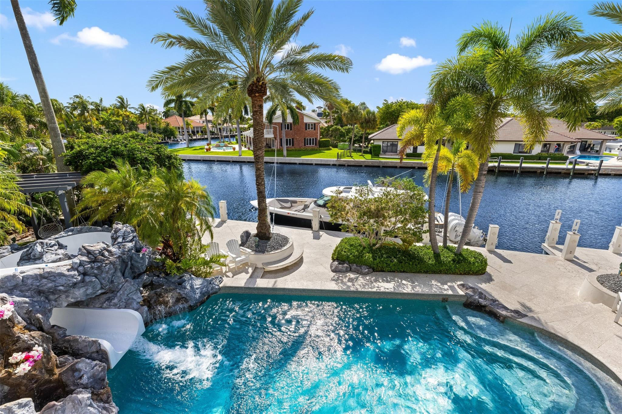 BAY COLONY SECTION OF THE - Residential