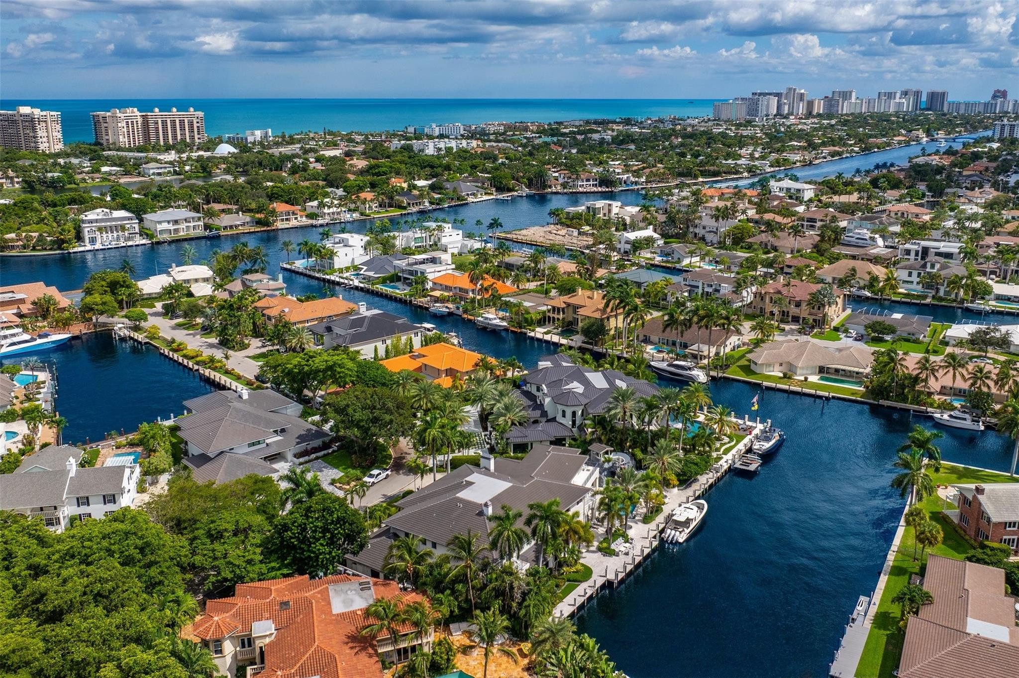 BAY COLONY SECTION OF THE - Residential