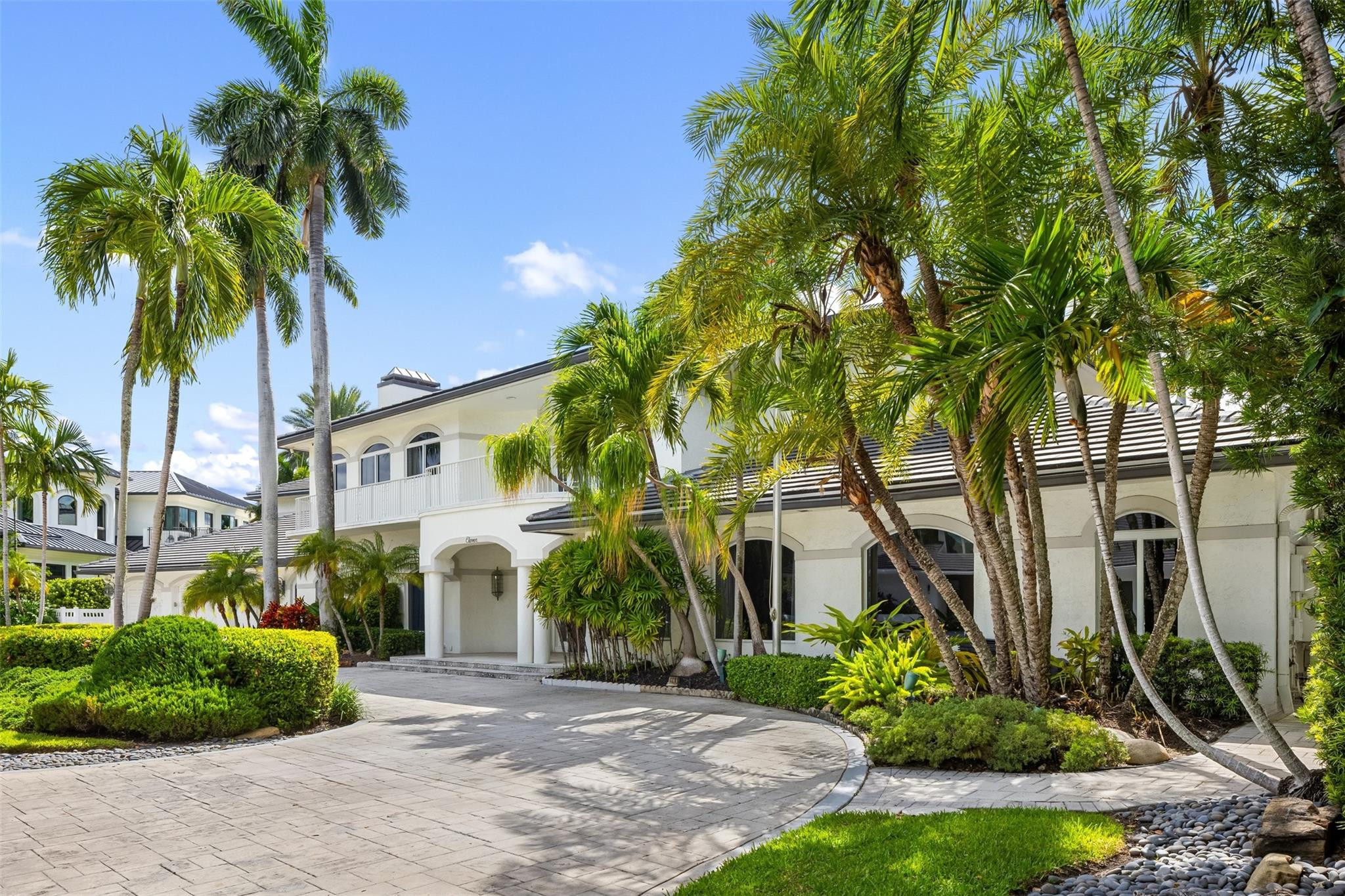 BAY COLONY SECTION OF THE - Residential