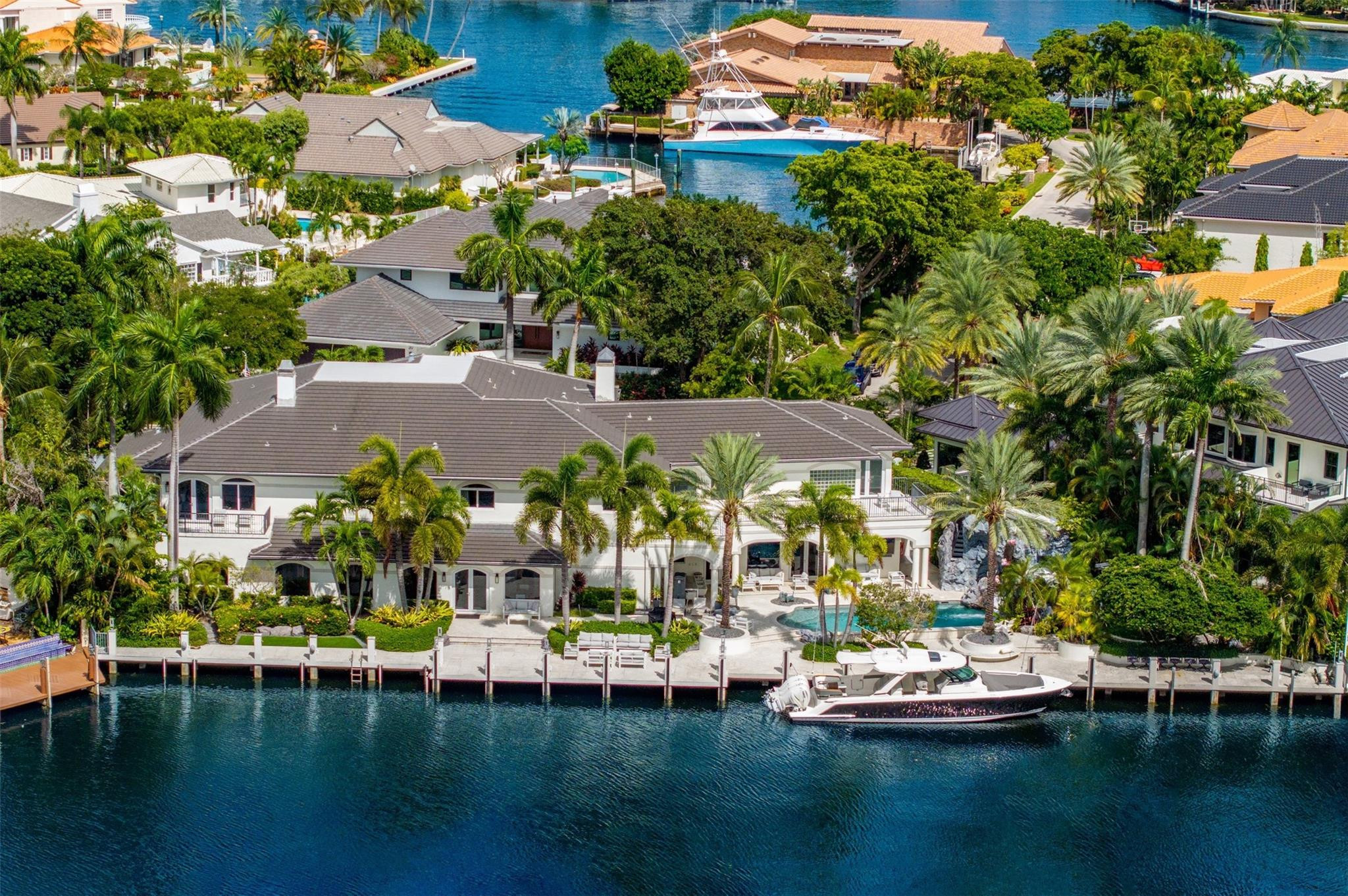 BAY COLONY SECTION OF THE - Residential