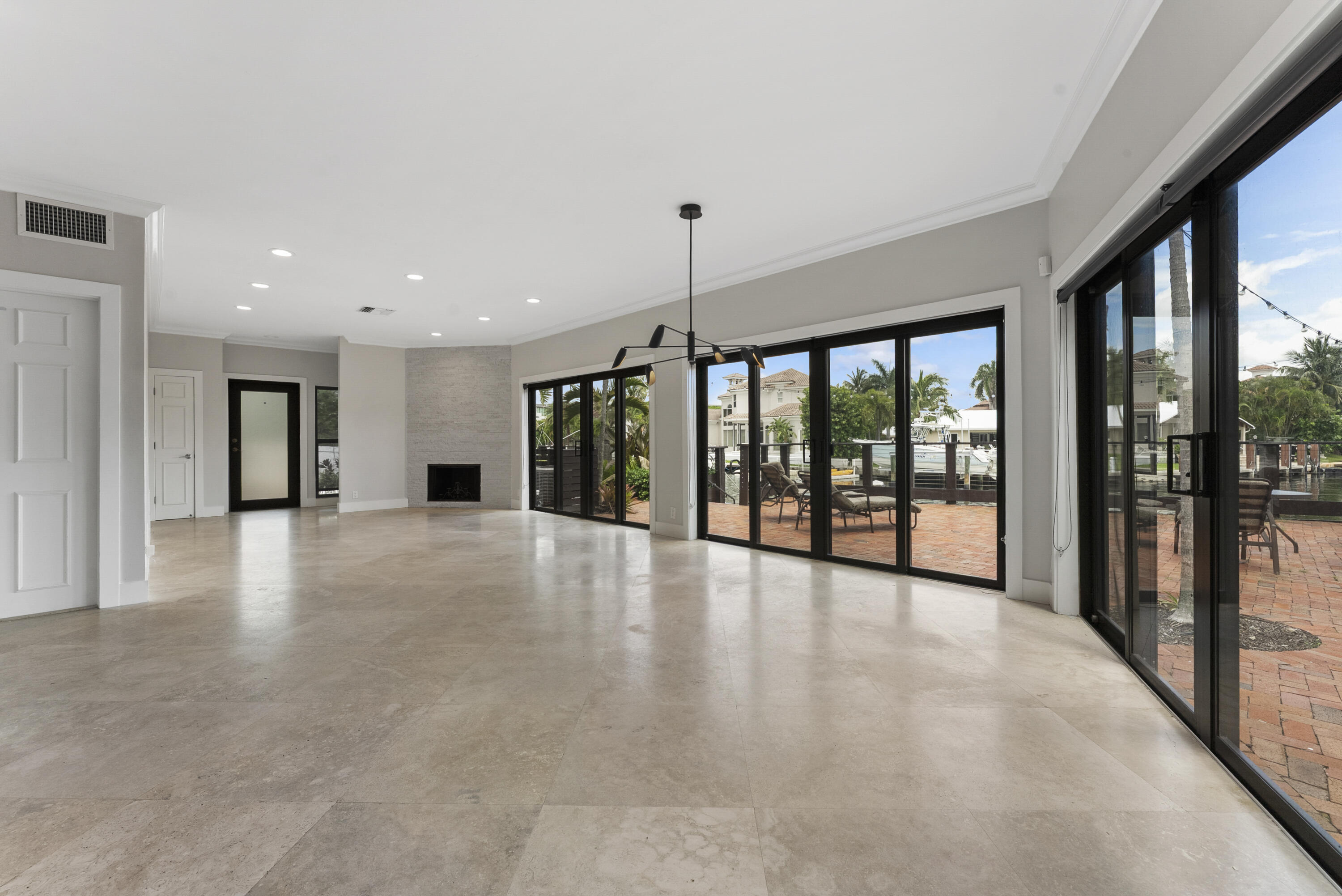 BEL LIDO - Residential Lease