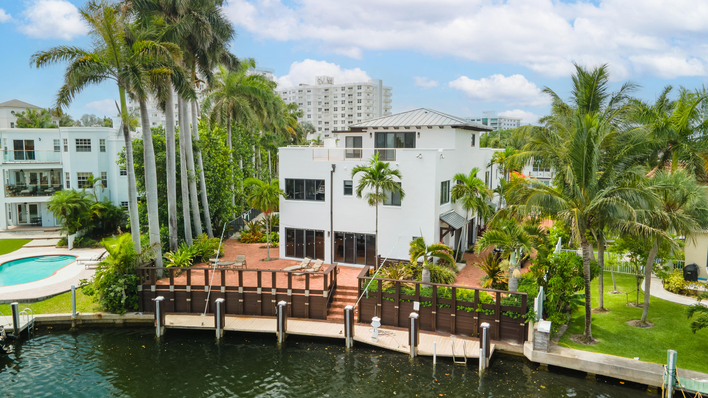 BEL LIDO - Residential Lease