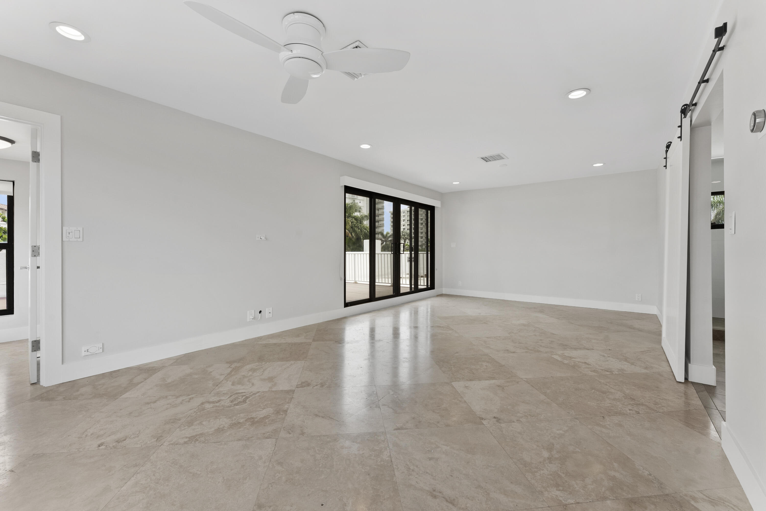 BEL LIDO - Residential Lease