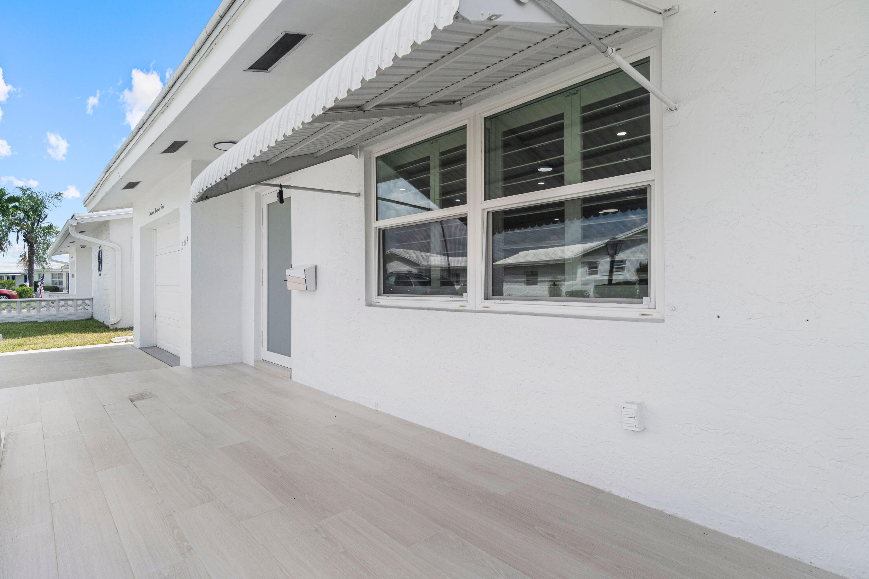 PALM BEACH LEISUREVILLE SEC 7 - Residential