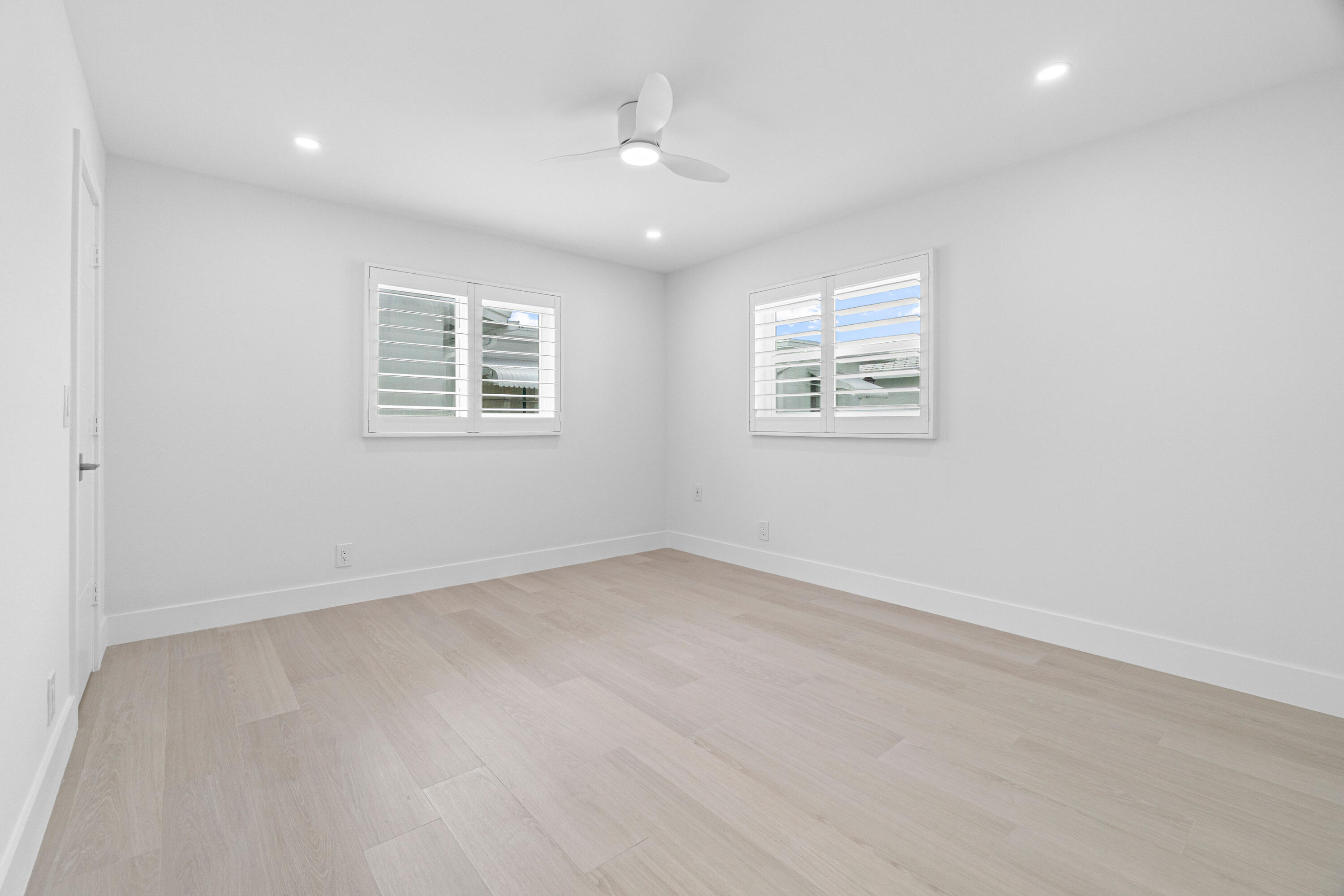 PALM BEACH LEISUREVILLE SEC 7 - Residential