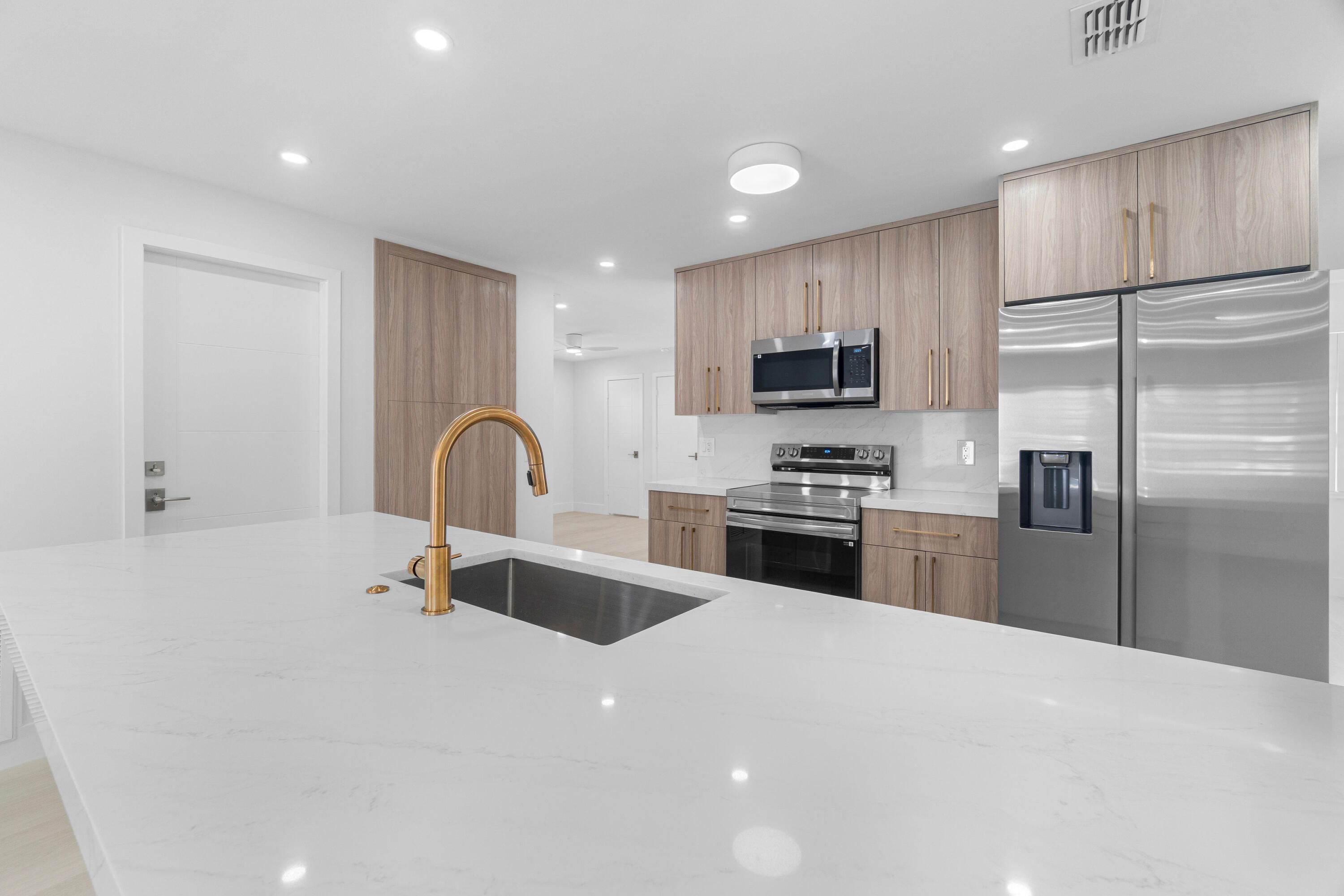 PALM BEACH LEISUREVILLE SEC 7 - Residential