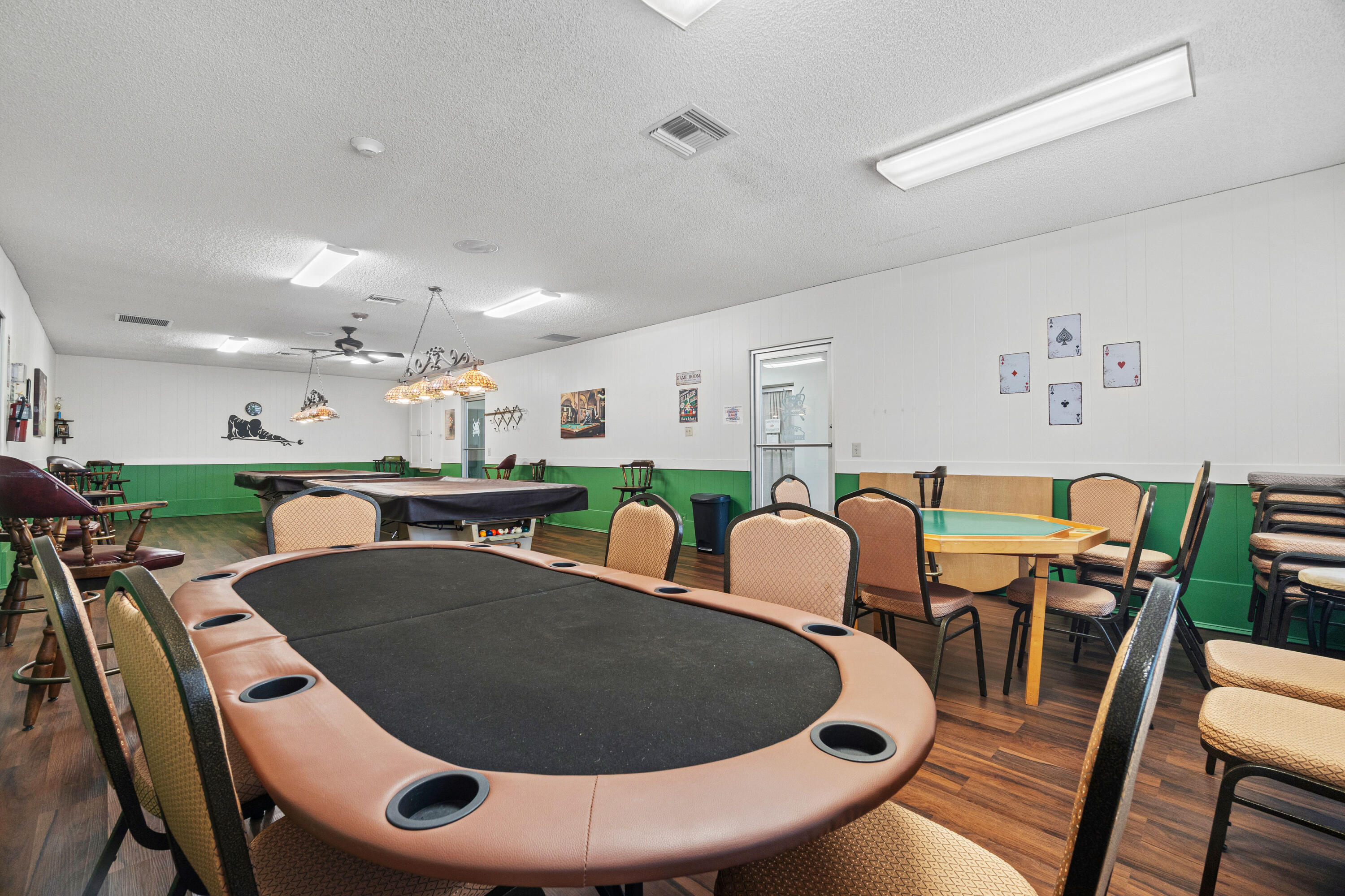 PALM BEACH LEISUREVILLE SEC 7 - Residential
