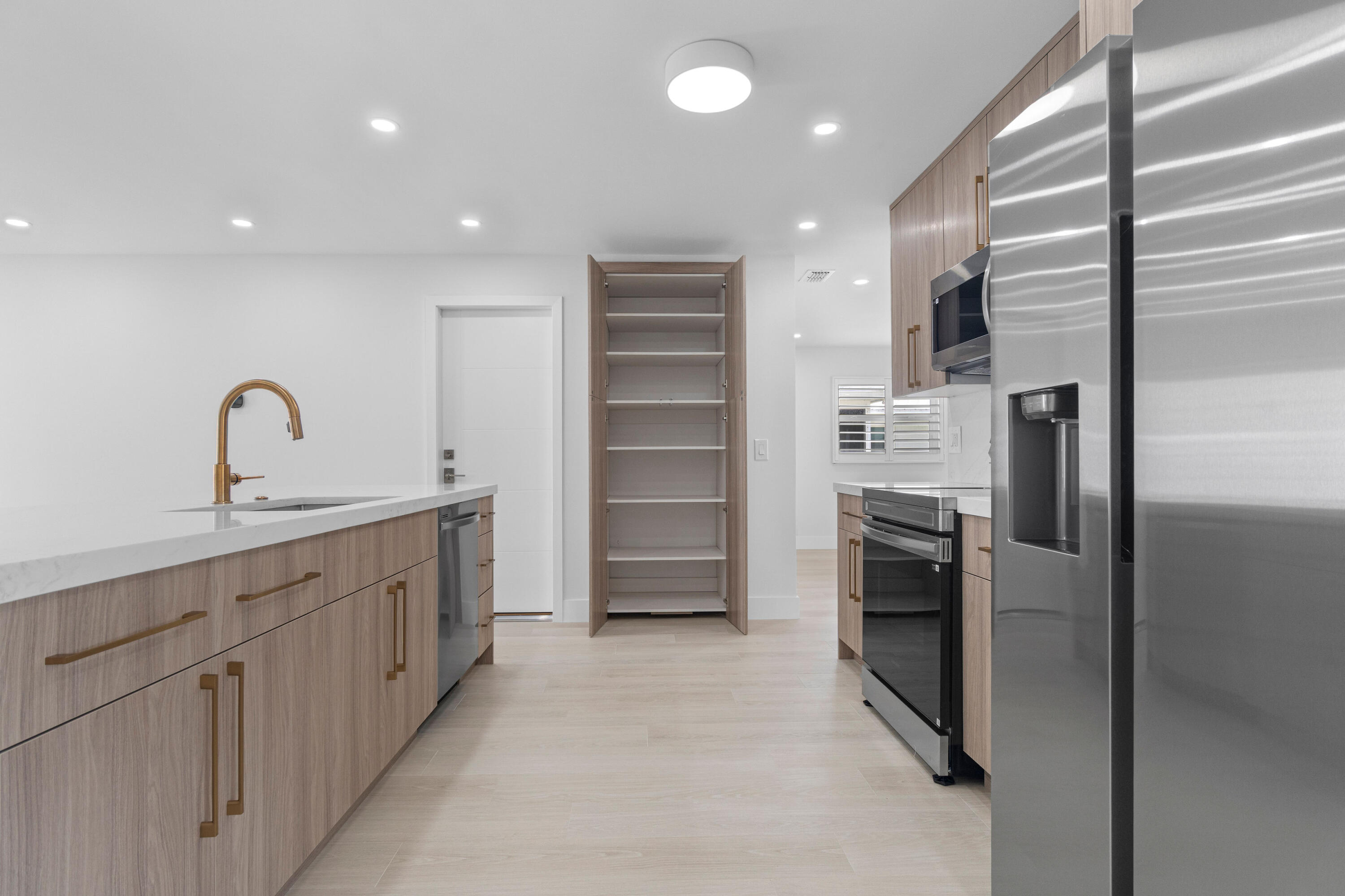 PALM BEACH LEISUREVILLE SEC 7 - Residential