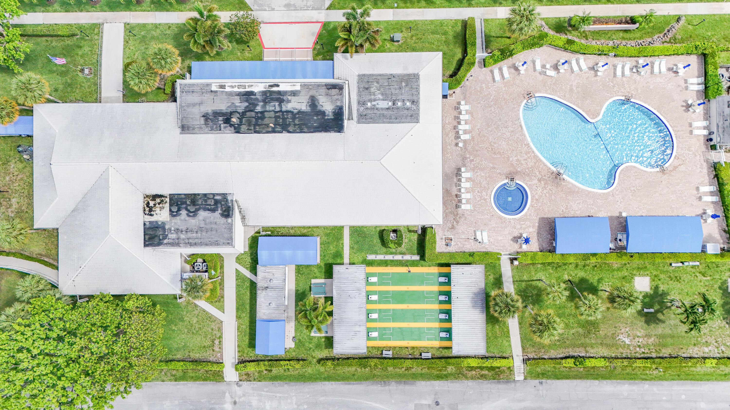 PALM BEACH LEISUREVILLE SEC 7 - Residential