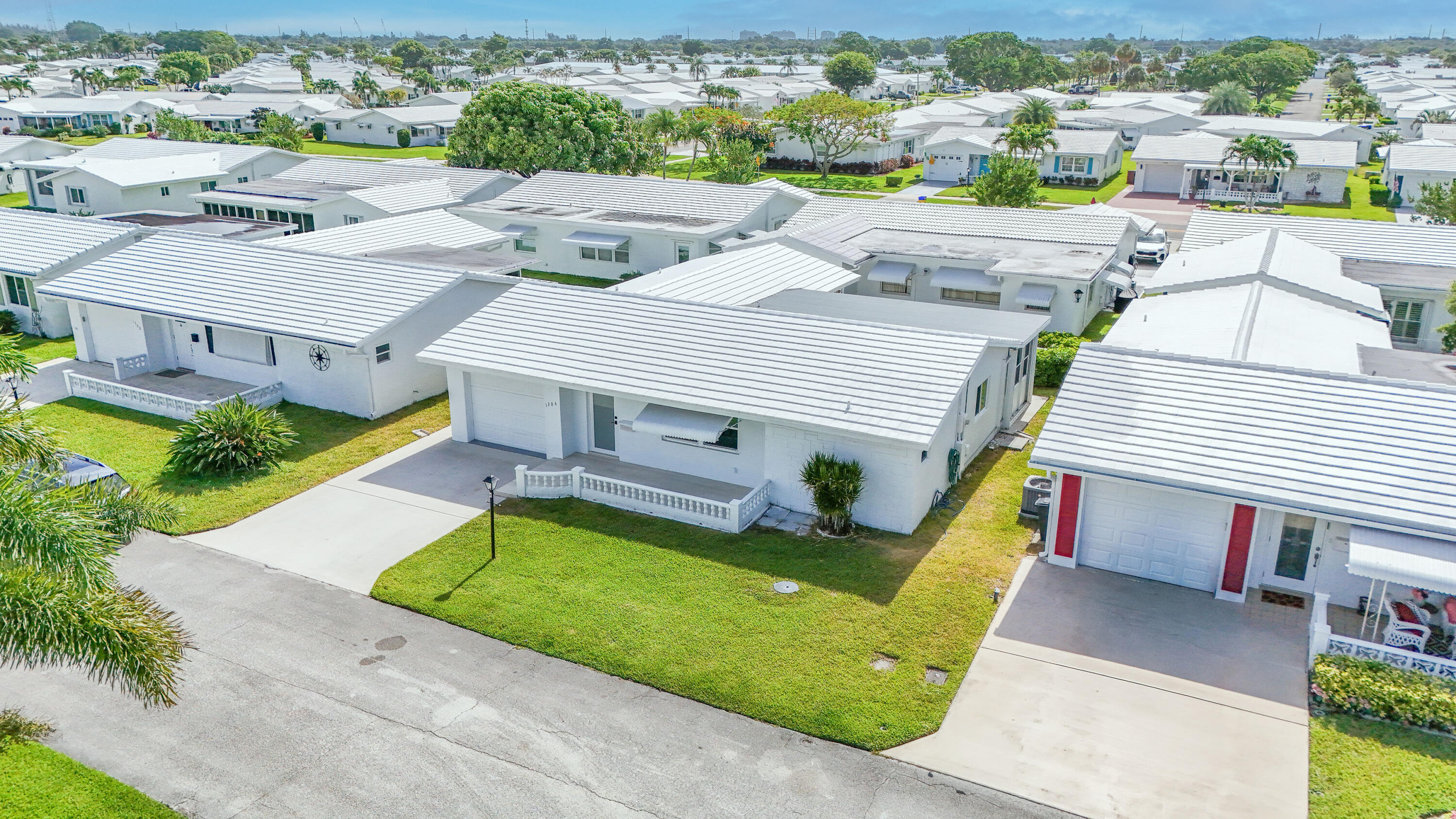 PALM BEACH LEISUREVILLE SEC 7 - Residential