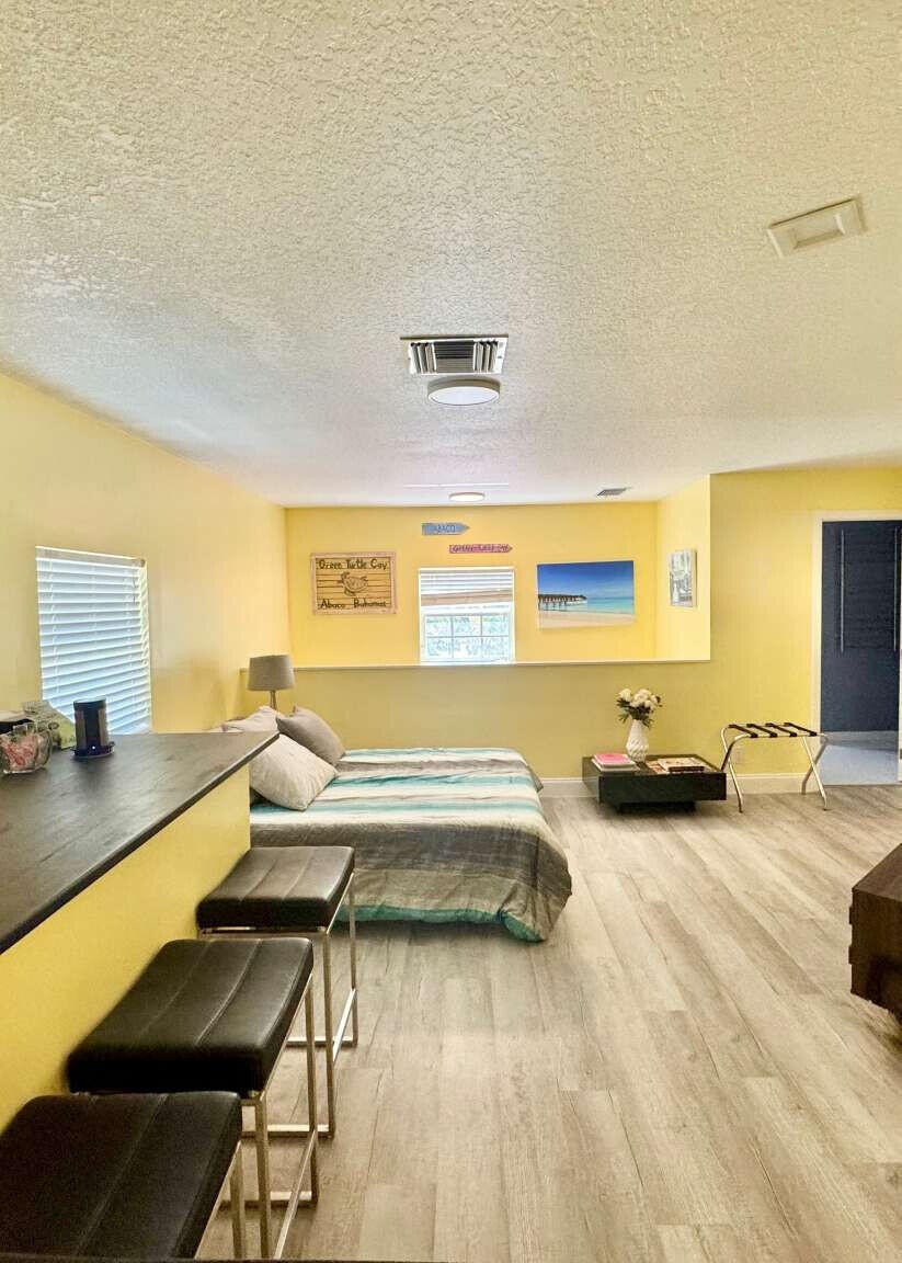 El CID West Palm Beach - Residential