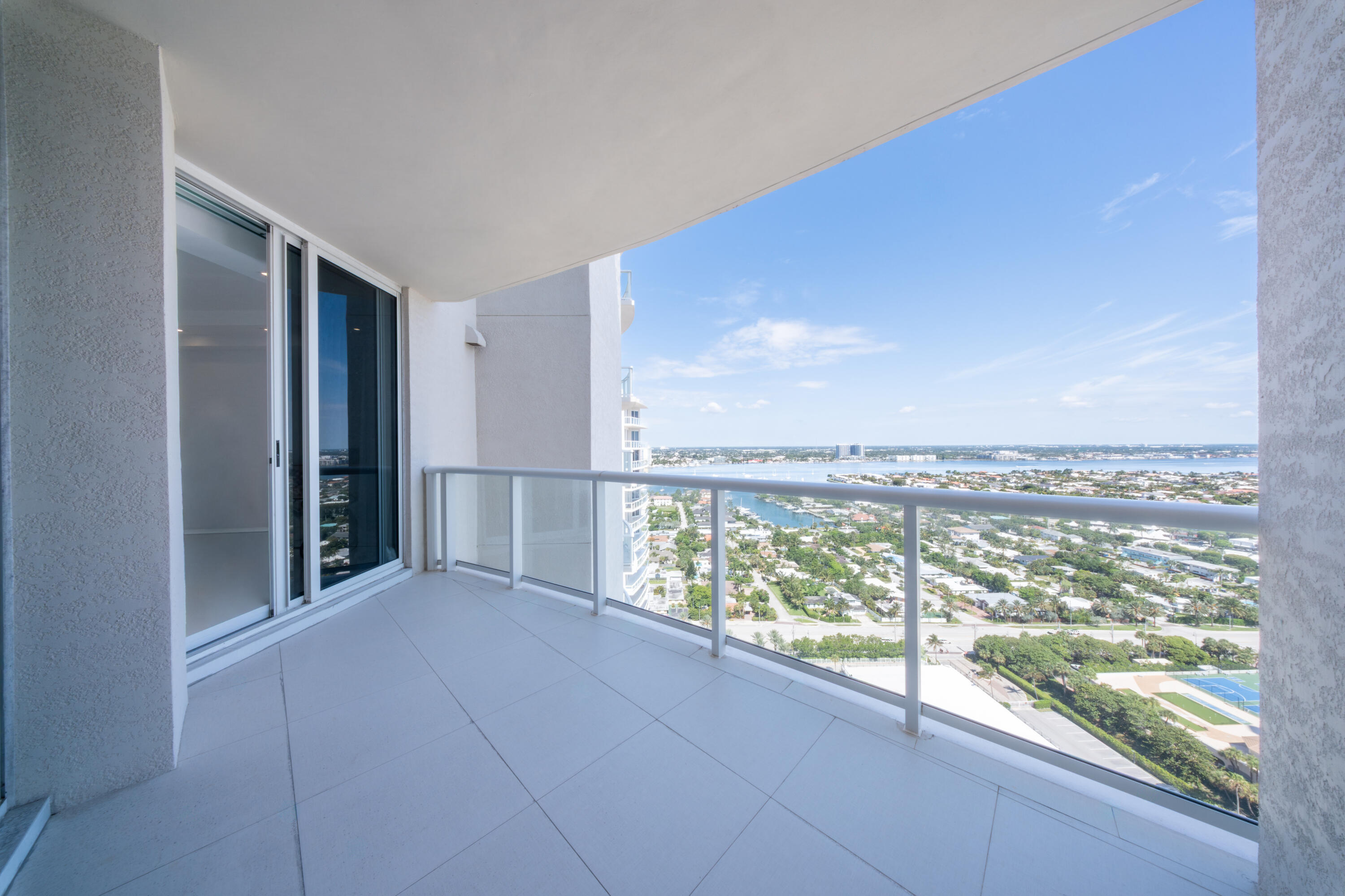 2700 NORTH OCEAN CONDO - Residential