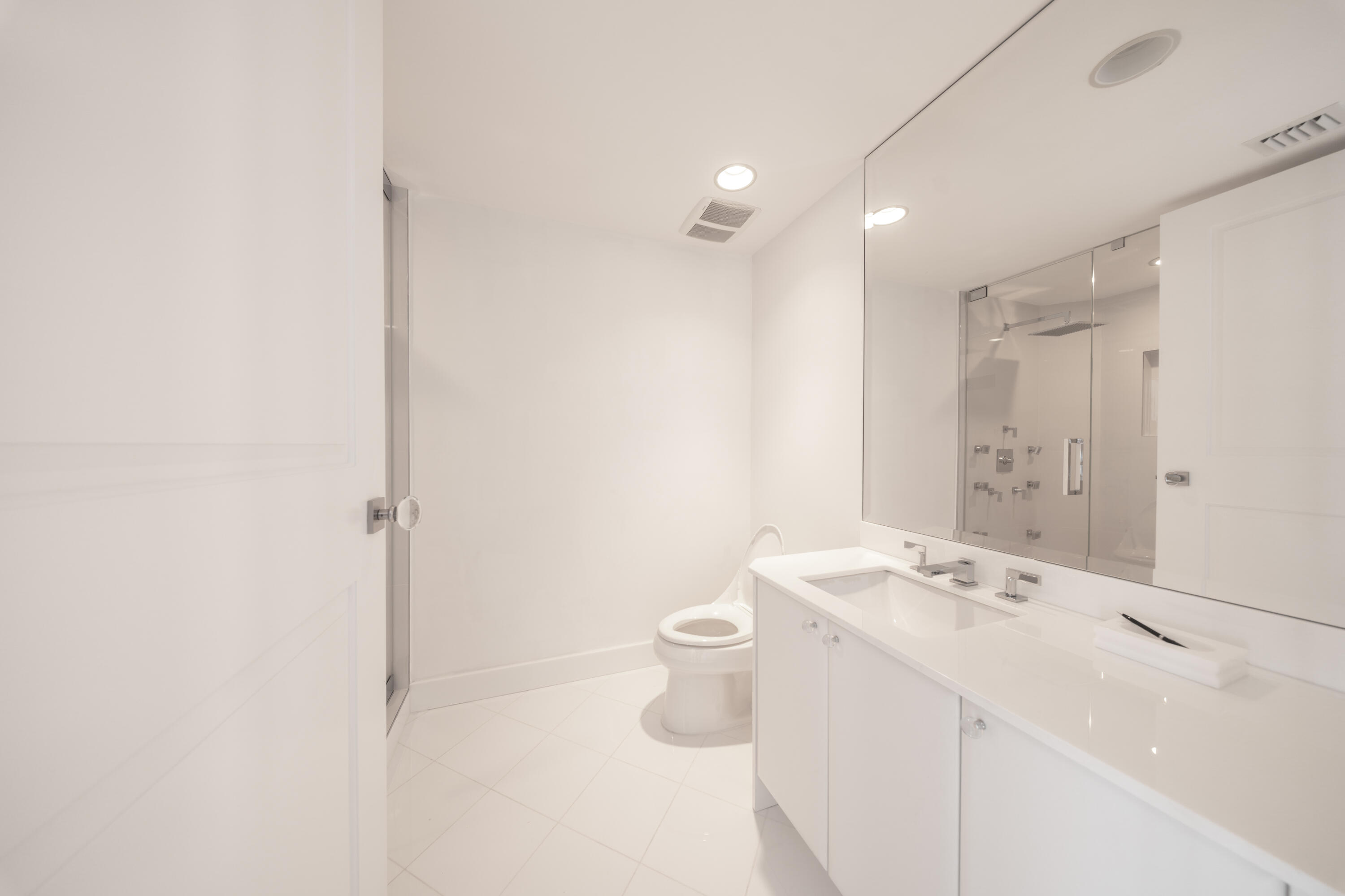 2700 NORTH OCEAN CONDO - Residential