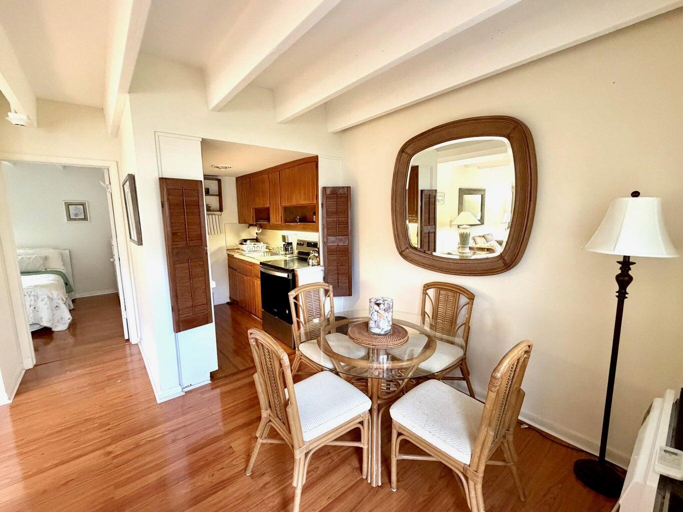 SOUTH PALM RESIDENCE INC - Residential Lease
