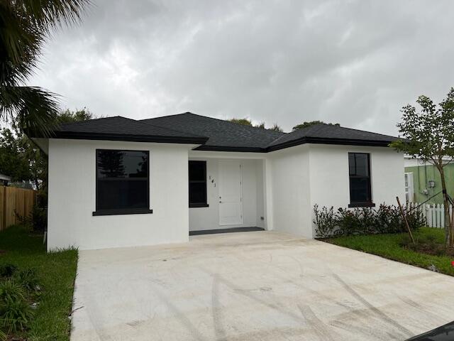 INLET GROVE - Residential