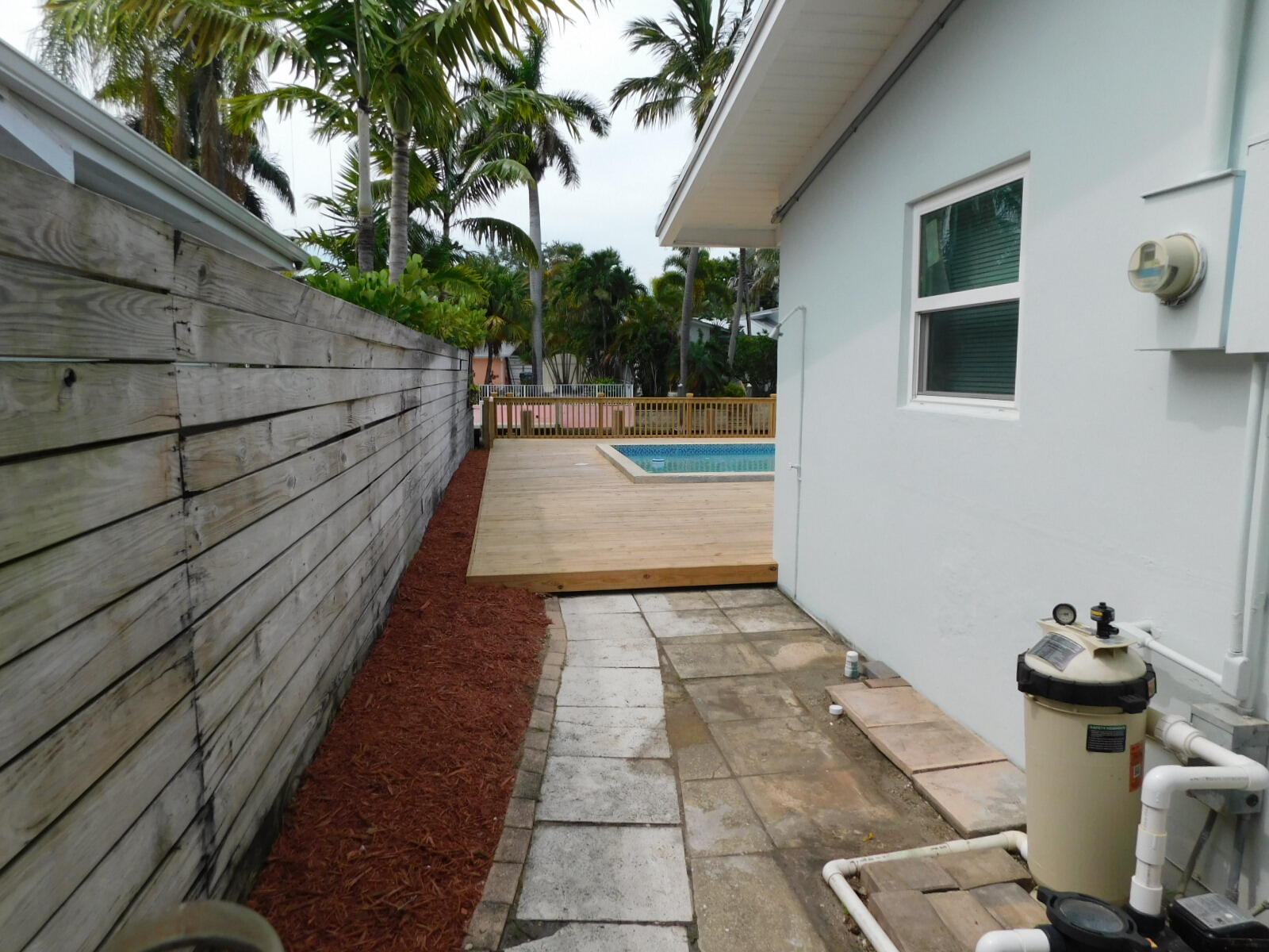 GILL ISLES - Residential