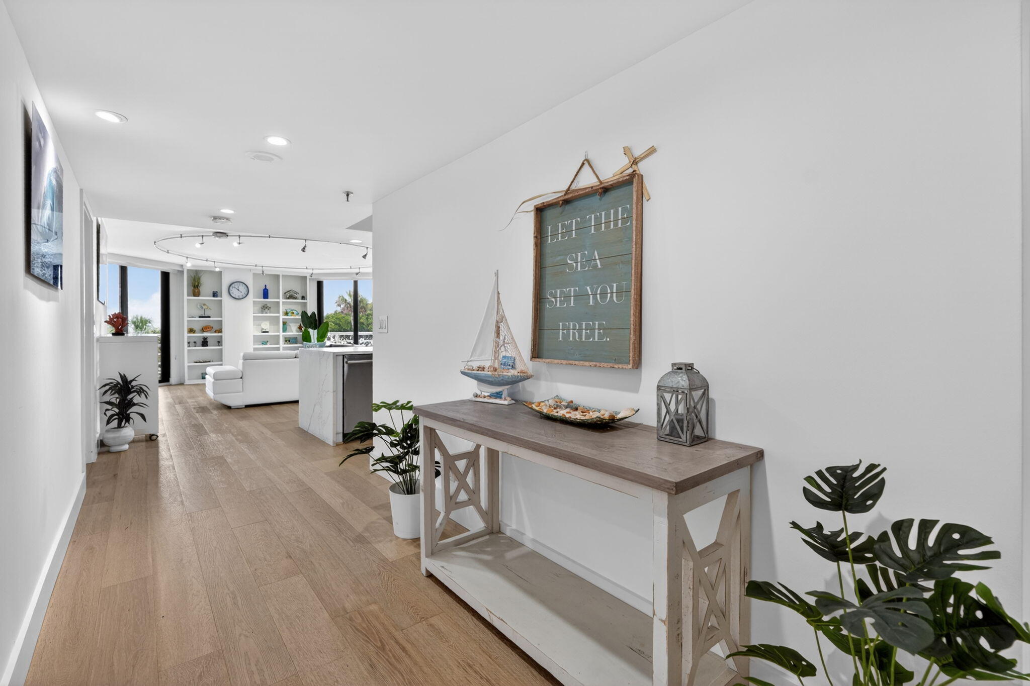 CORINTHIANS CONDO - Residential