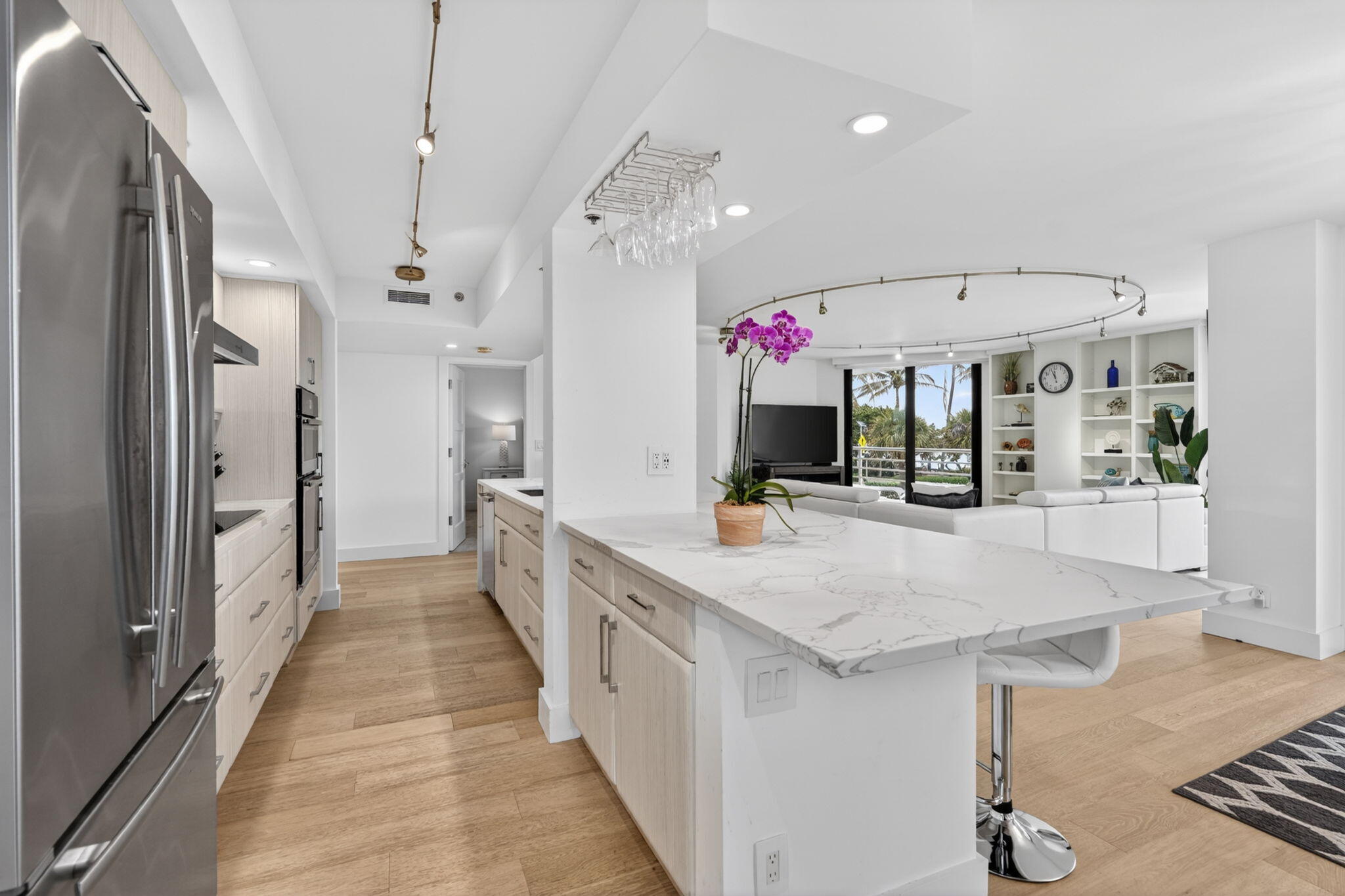 CORINTHIANS CONDO - Residential