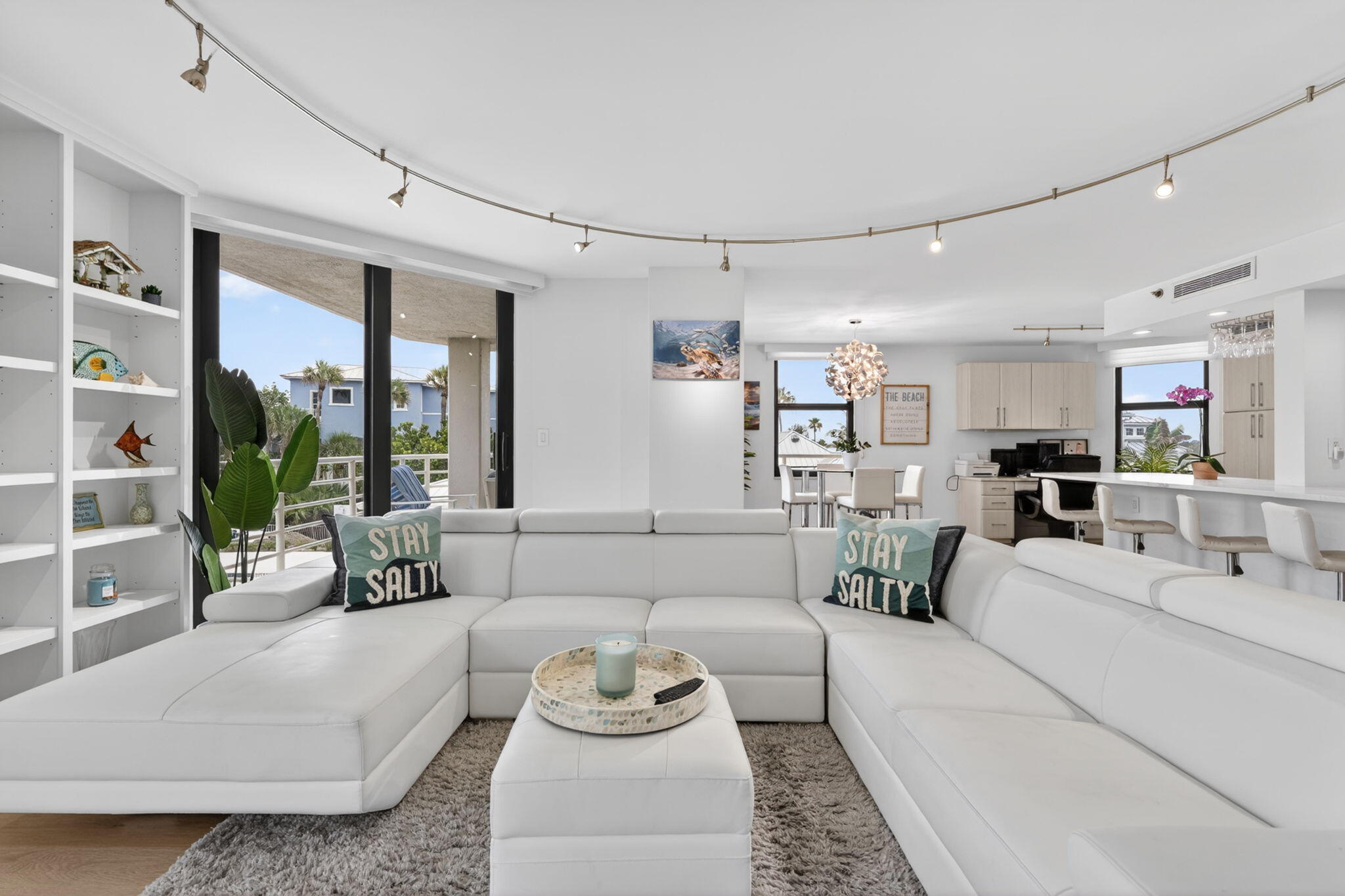 CORINTHIANS CONDO - Residential