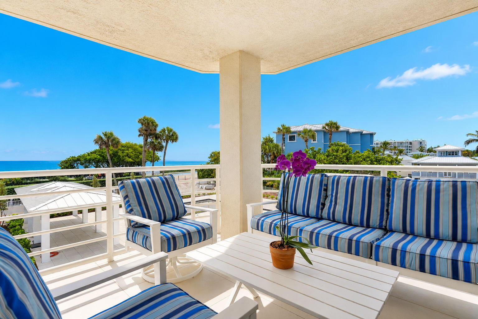 CORINTHIANS CONDO - Residential