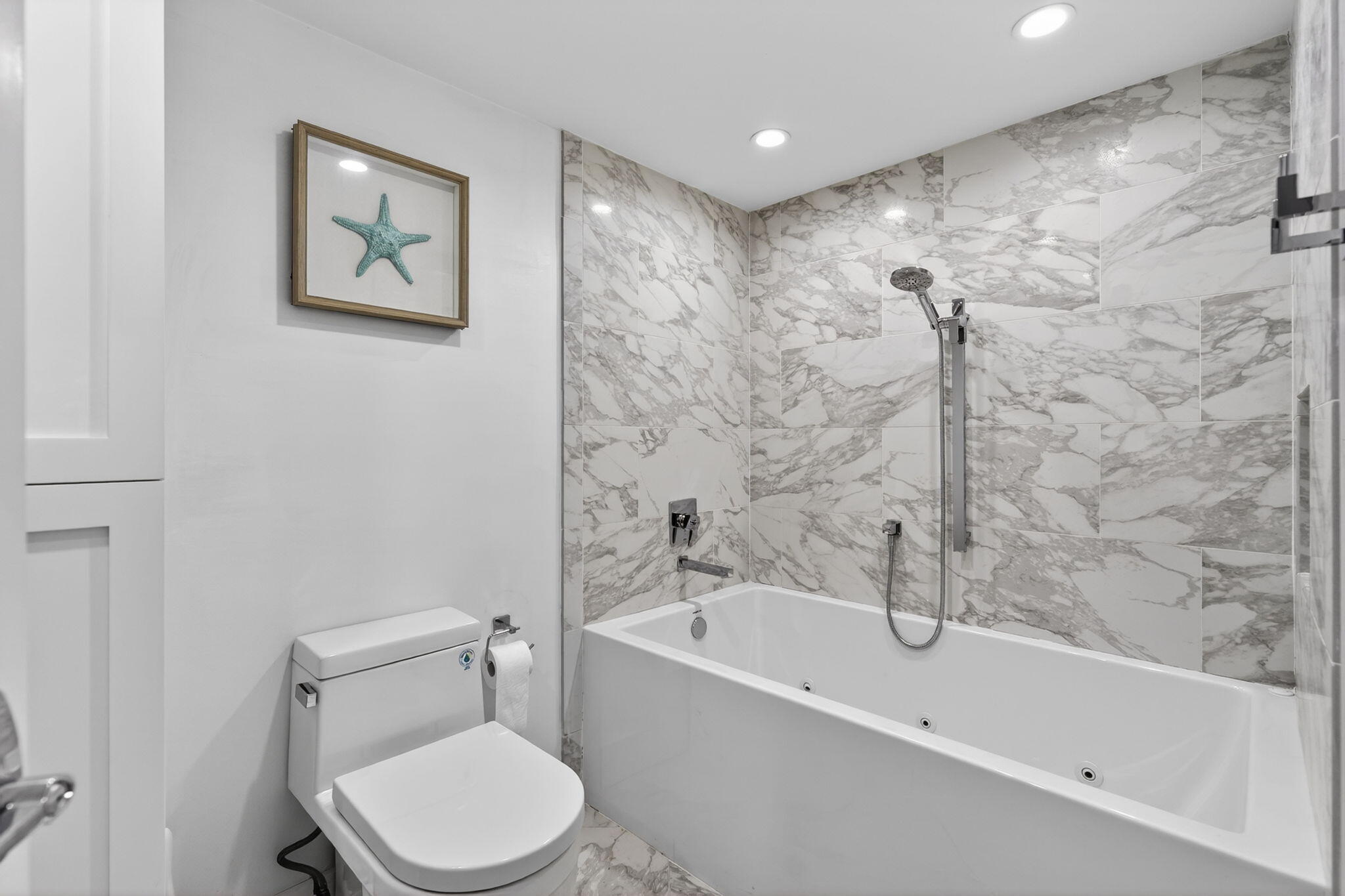 CORINTHIANS CONDO - Residential
