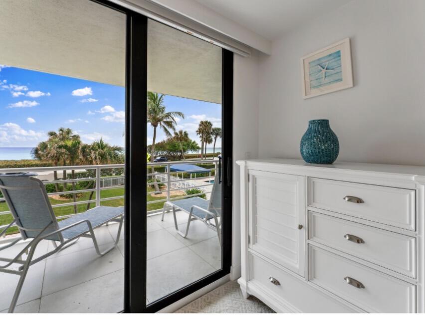 CORINTHIANS CONDO - Residential