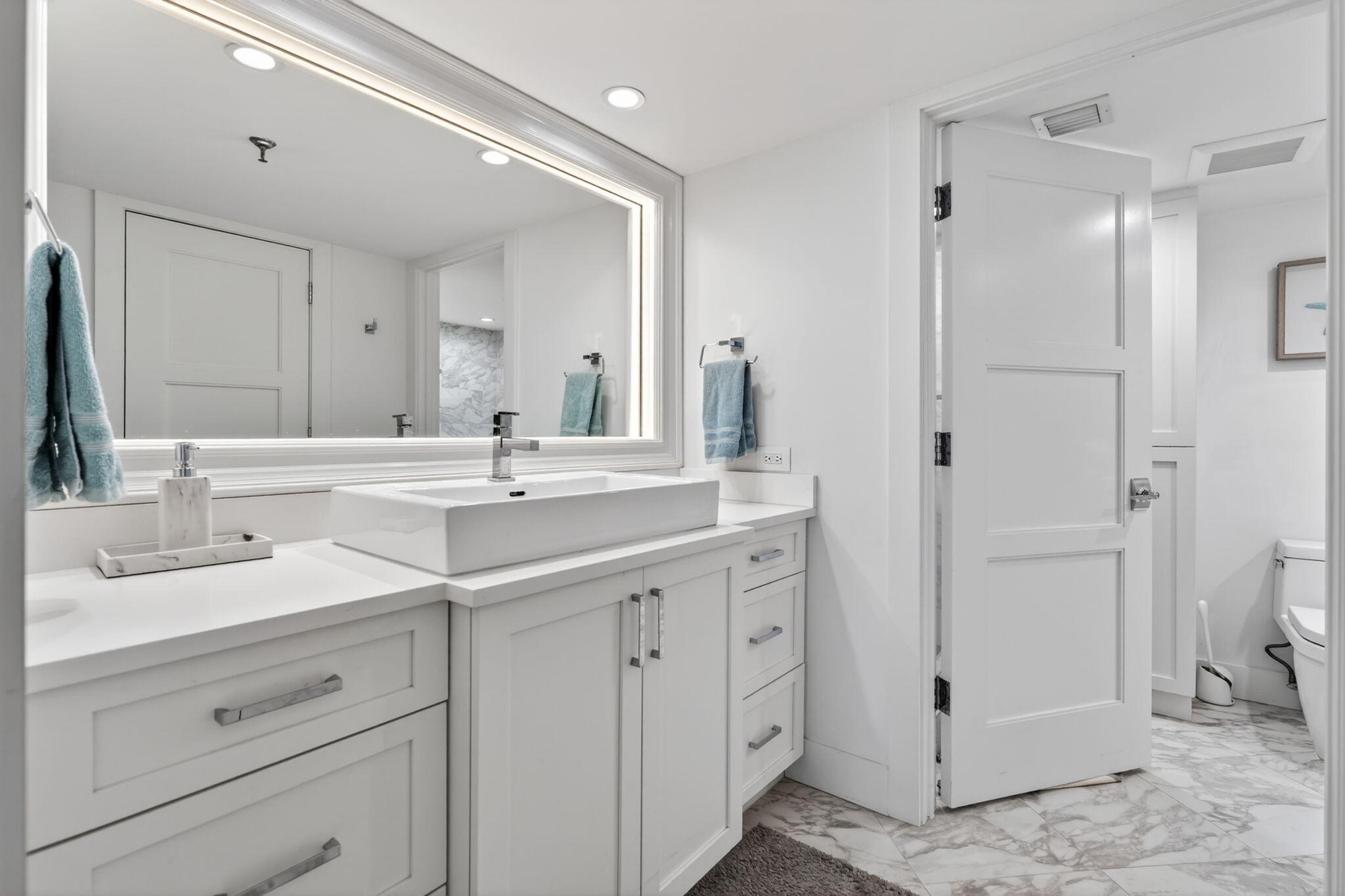 CORINTHIANS CONDO - Residential