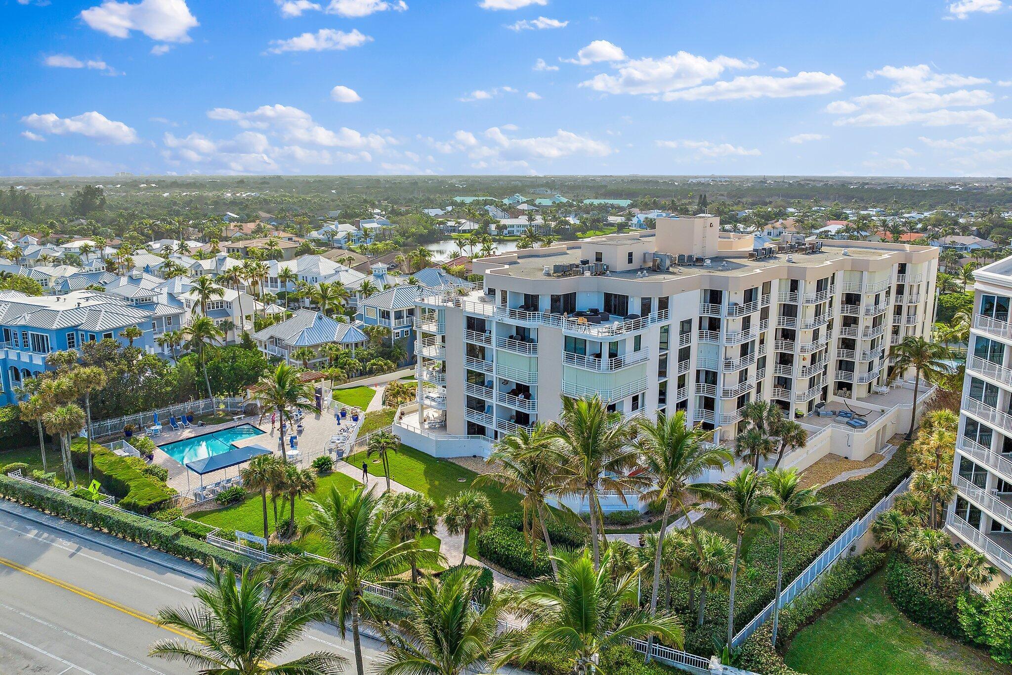 CORINTHIANS CONDO - Residential