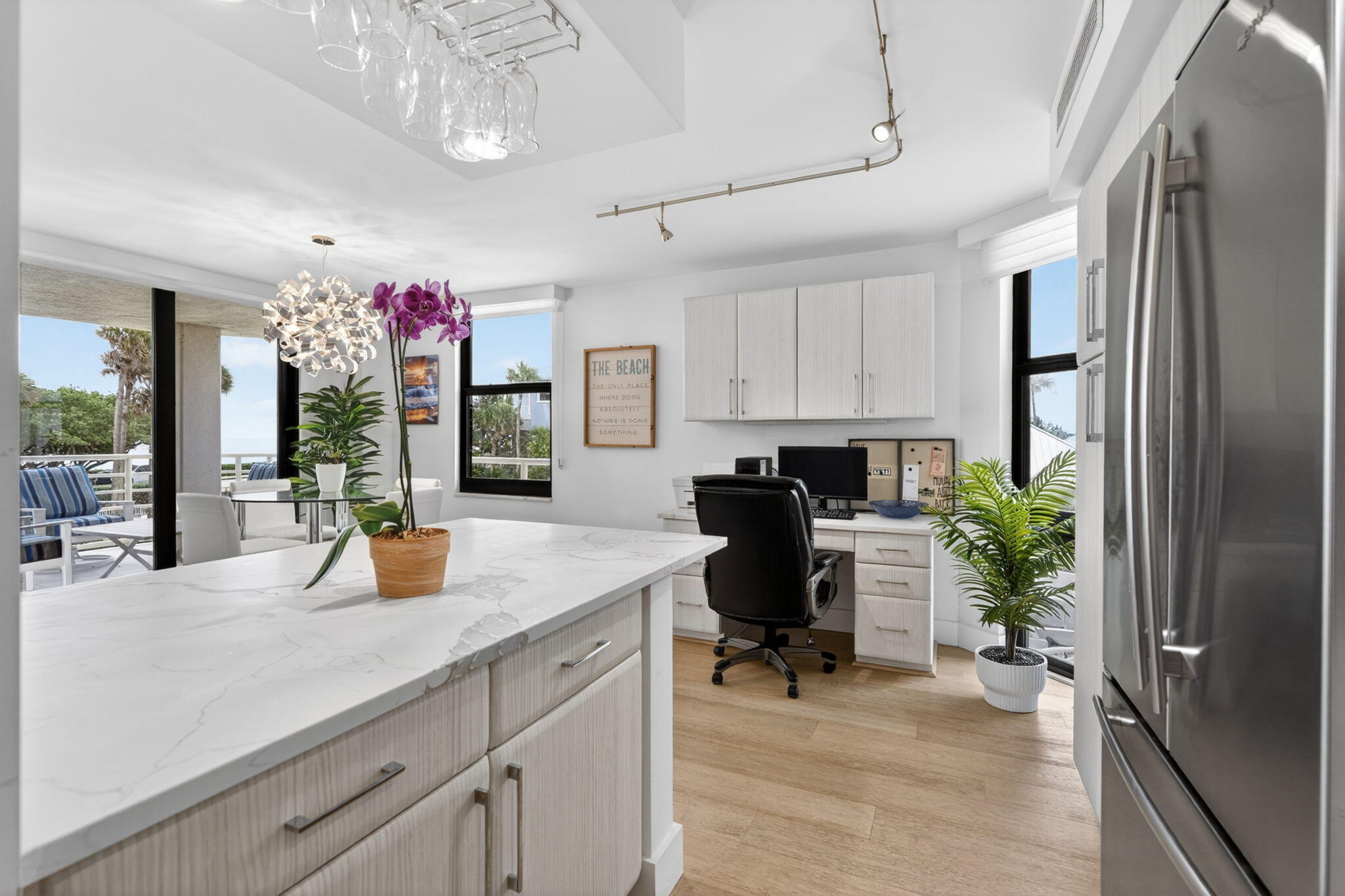 CORINTHIANS CONDO - Residential