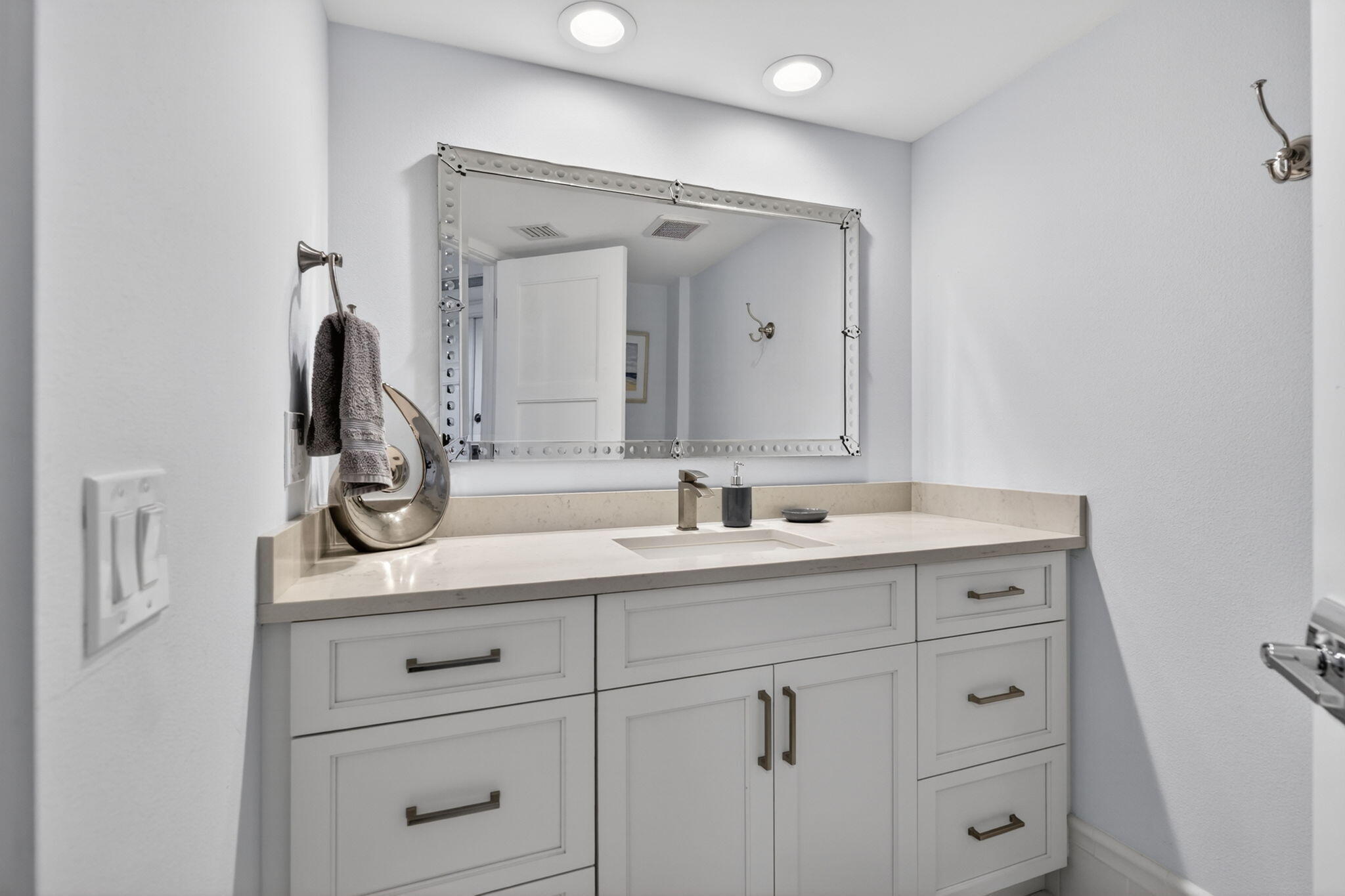 CORINTHIANS CONDO - Residential