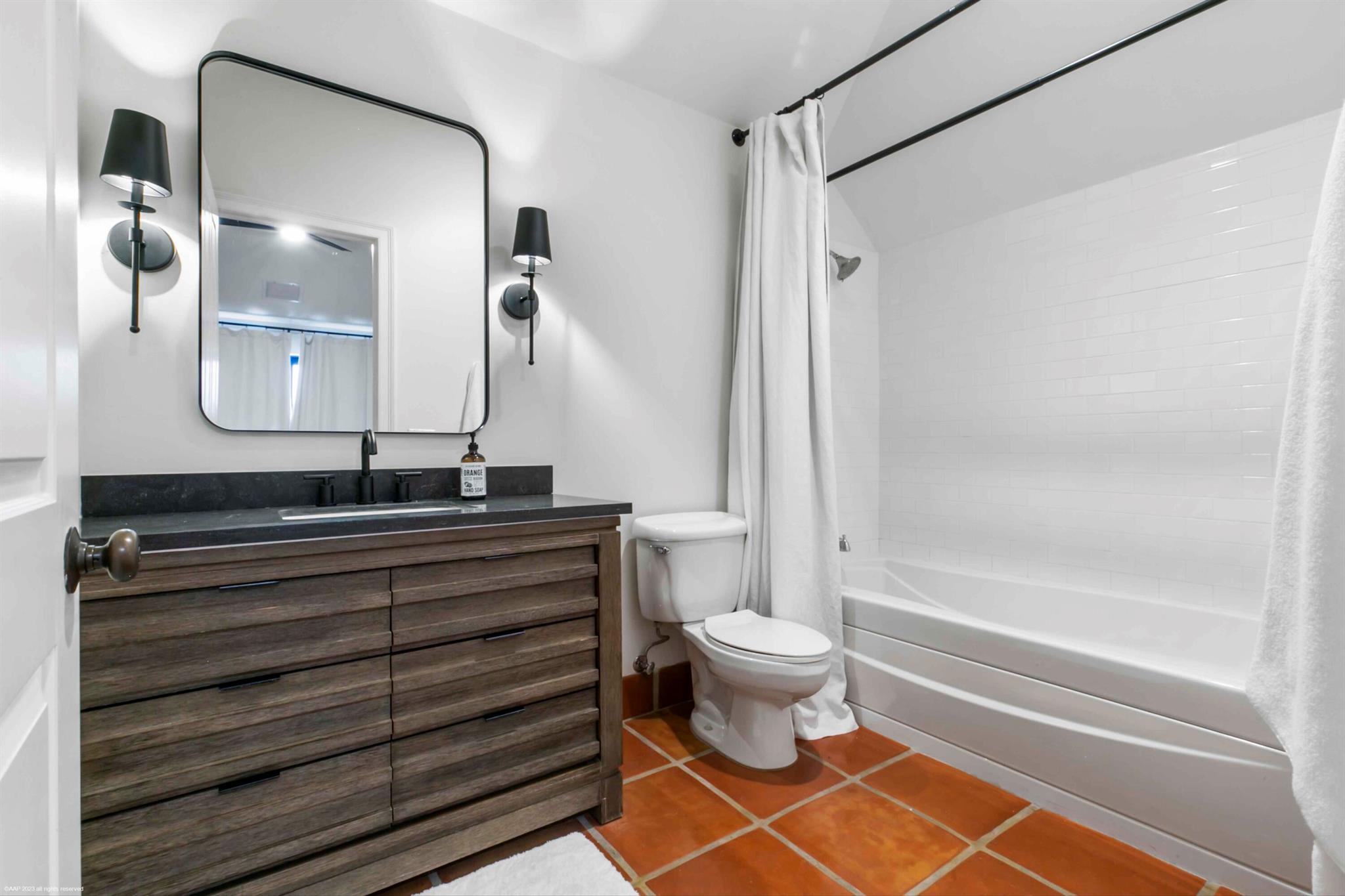 GRAND PRIX FARMS - Residential