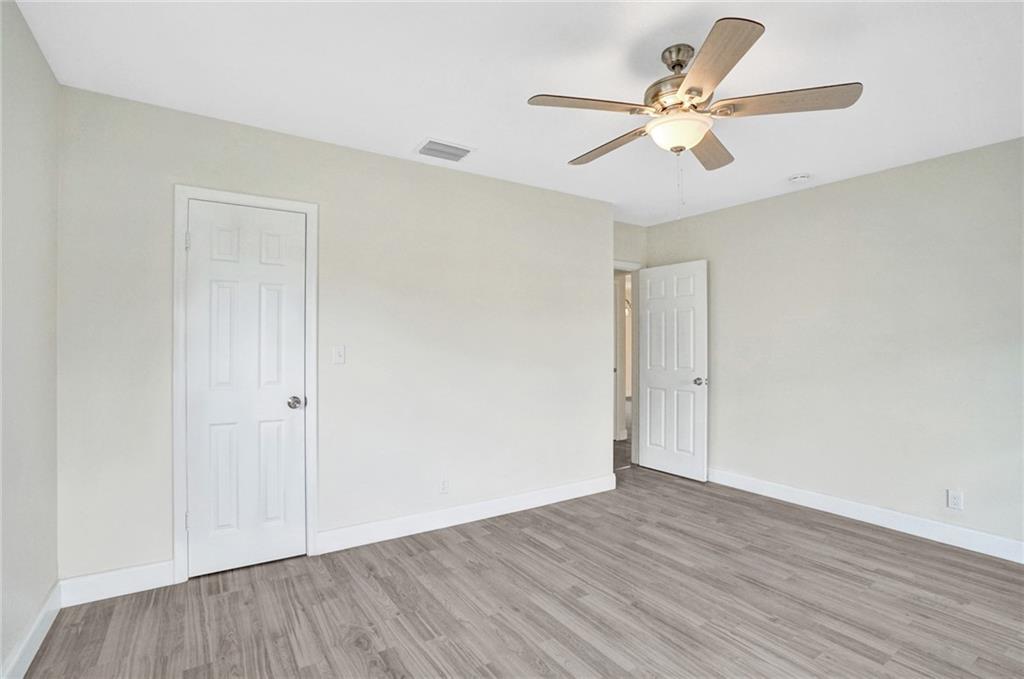 Emerald Hills 68-26 B - Residential