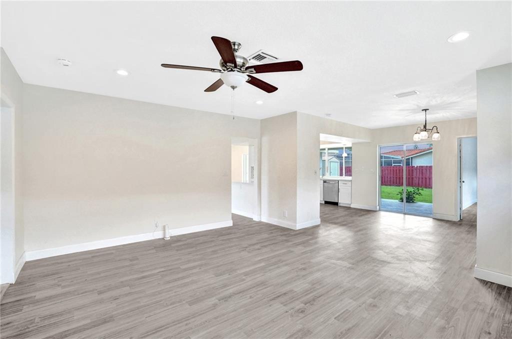 Emerald Hills 68-26 B - Residential