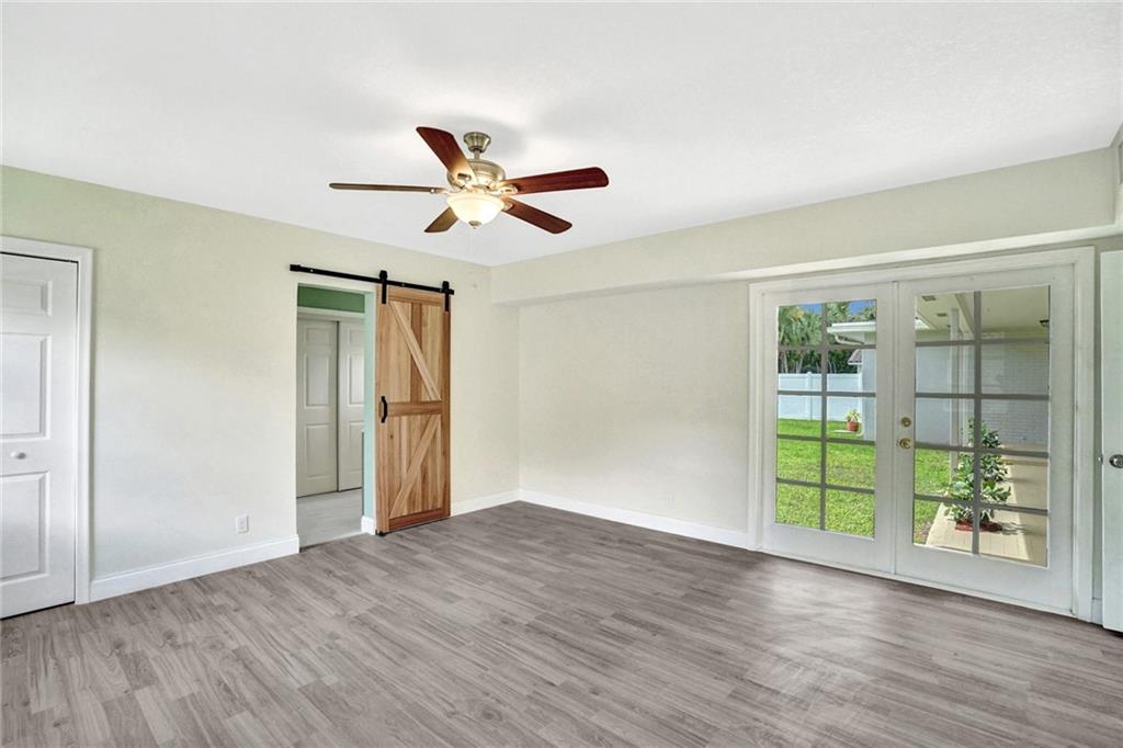 Emerald Hills 68-26 B - Residential