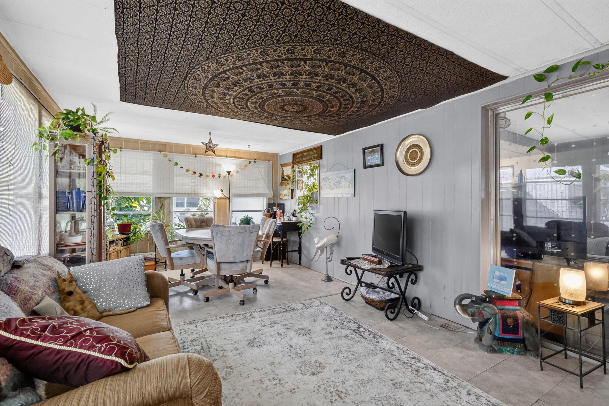 COLONIAL ESTATES INC MOBILE HOME PARK - Residential