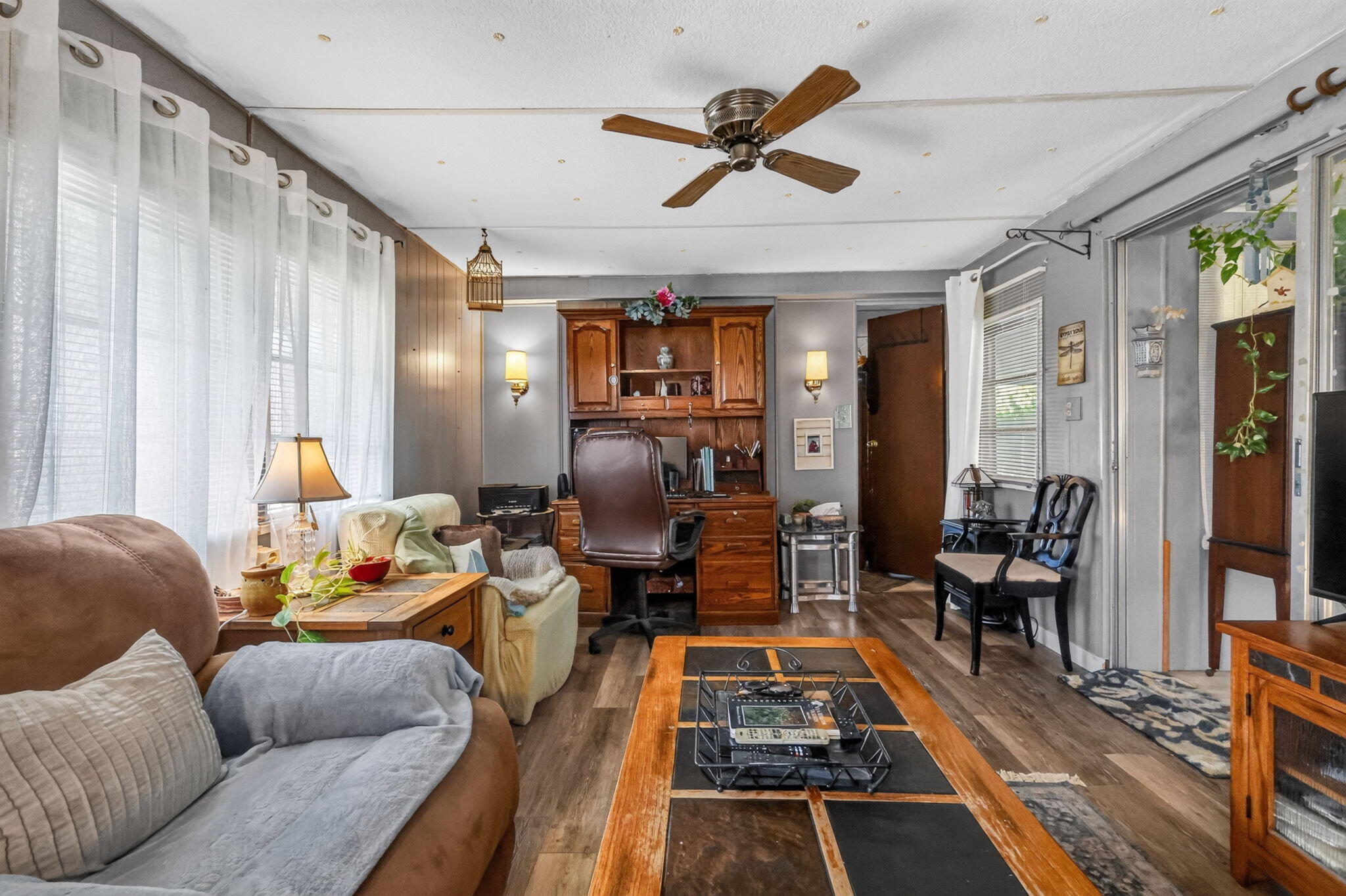 COLONIAL ESTATES INC MOBILE HOME PARK - Residential