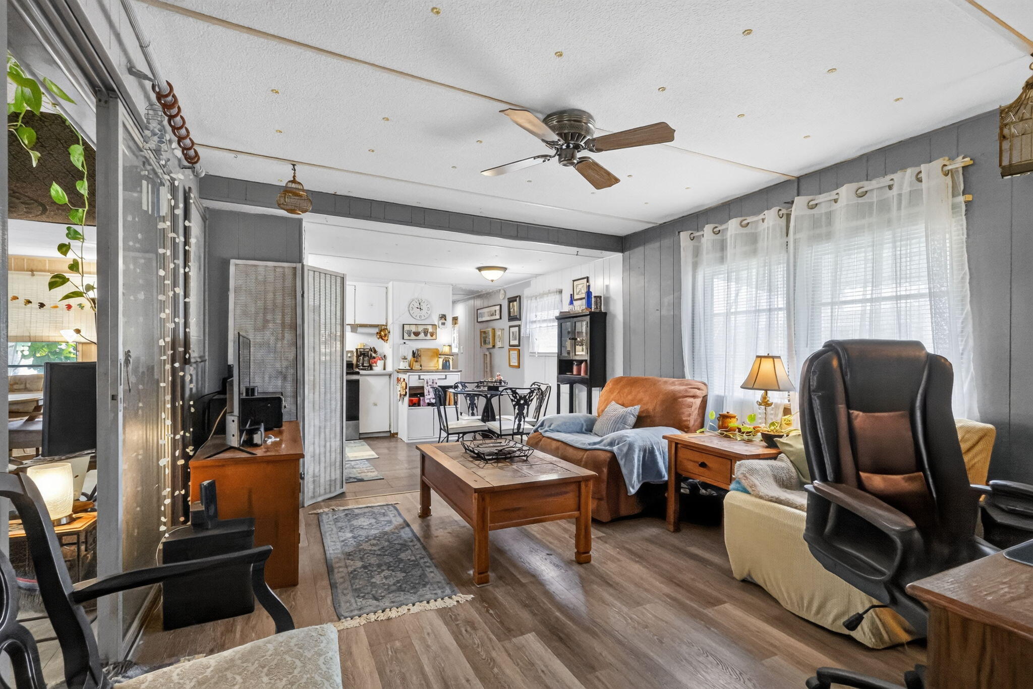 COLONIAL ESTATES INC MOBILE HOME PARK - Residential