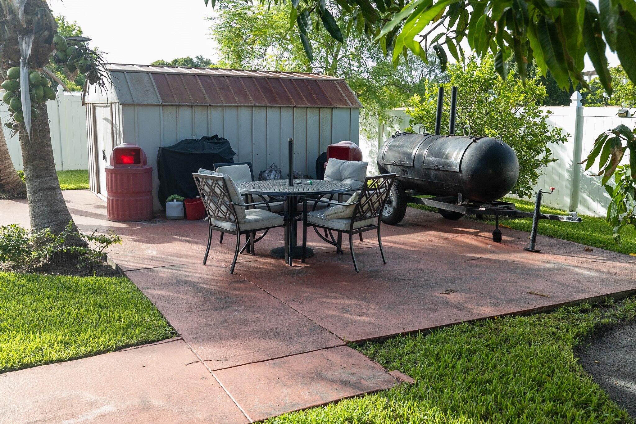 PALM BEACH LAKES NORTH 1 - Residential