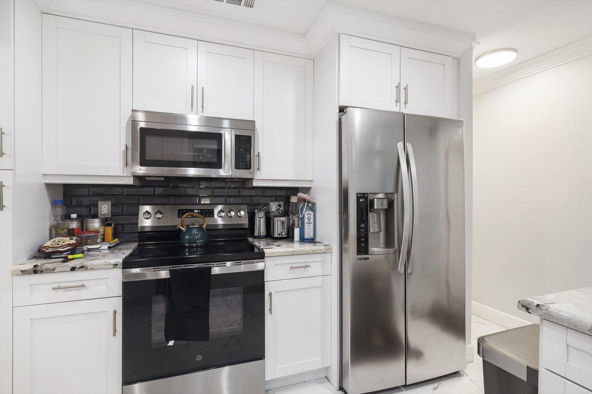 PALM BEACH LAKES NORTH 1 - Residential