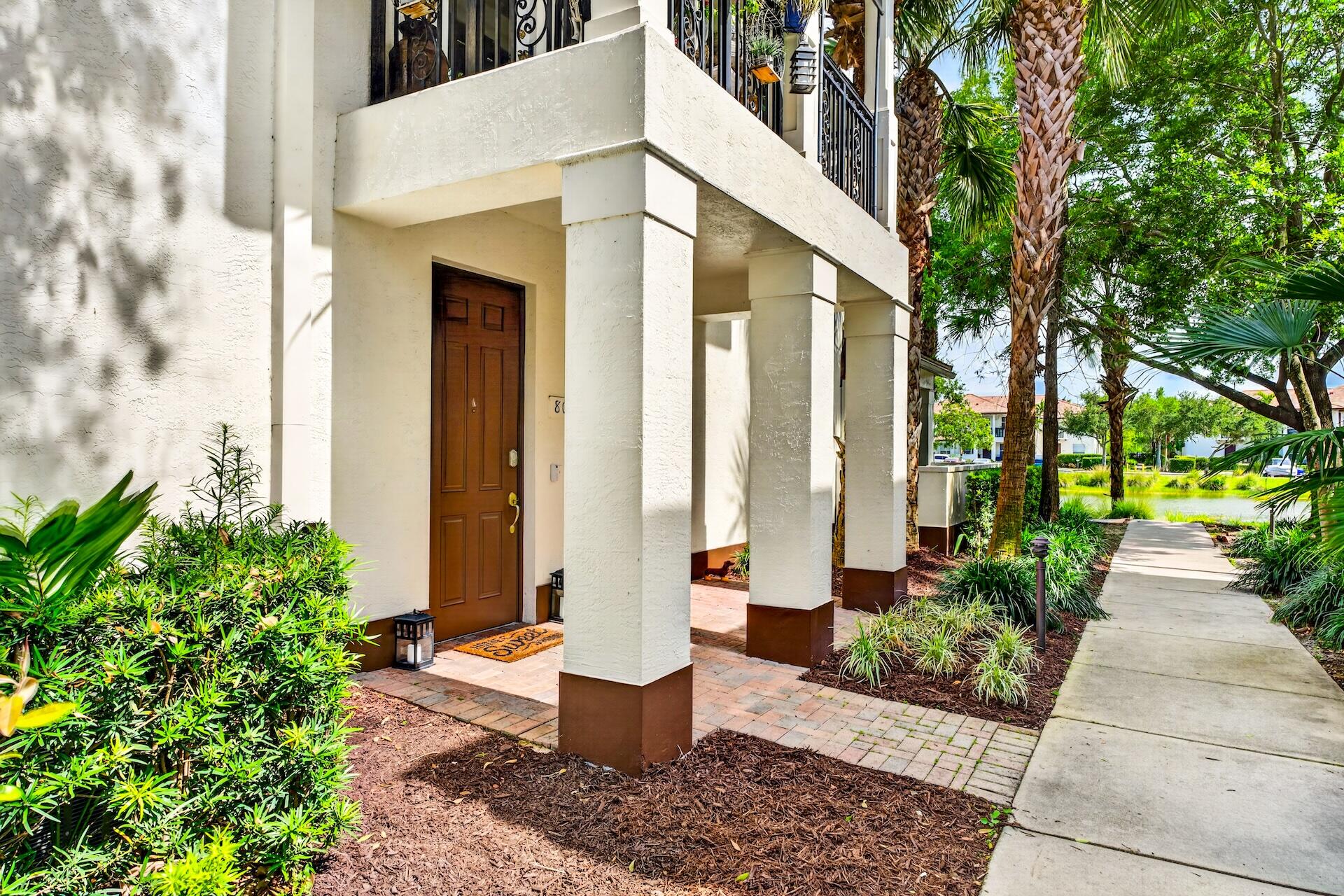 PALOMA LAKES - Residential