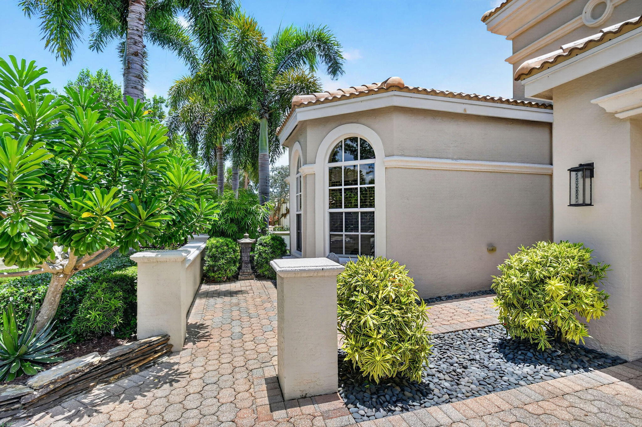 BUENA VIDA - Residential