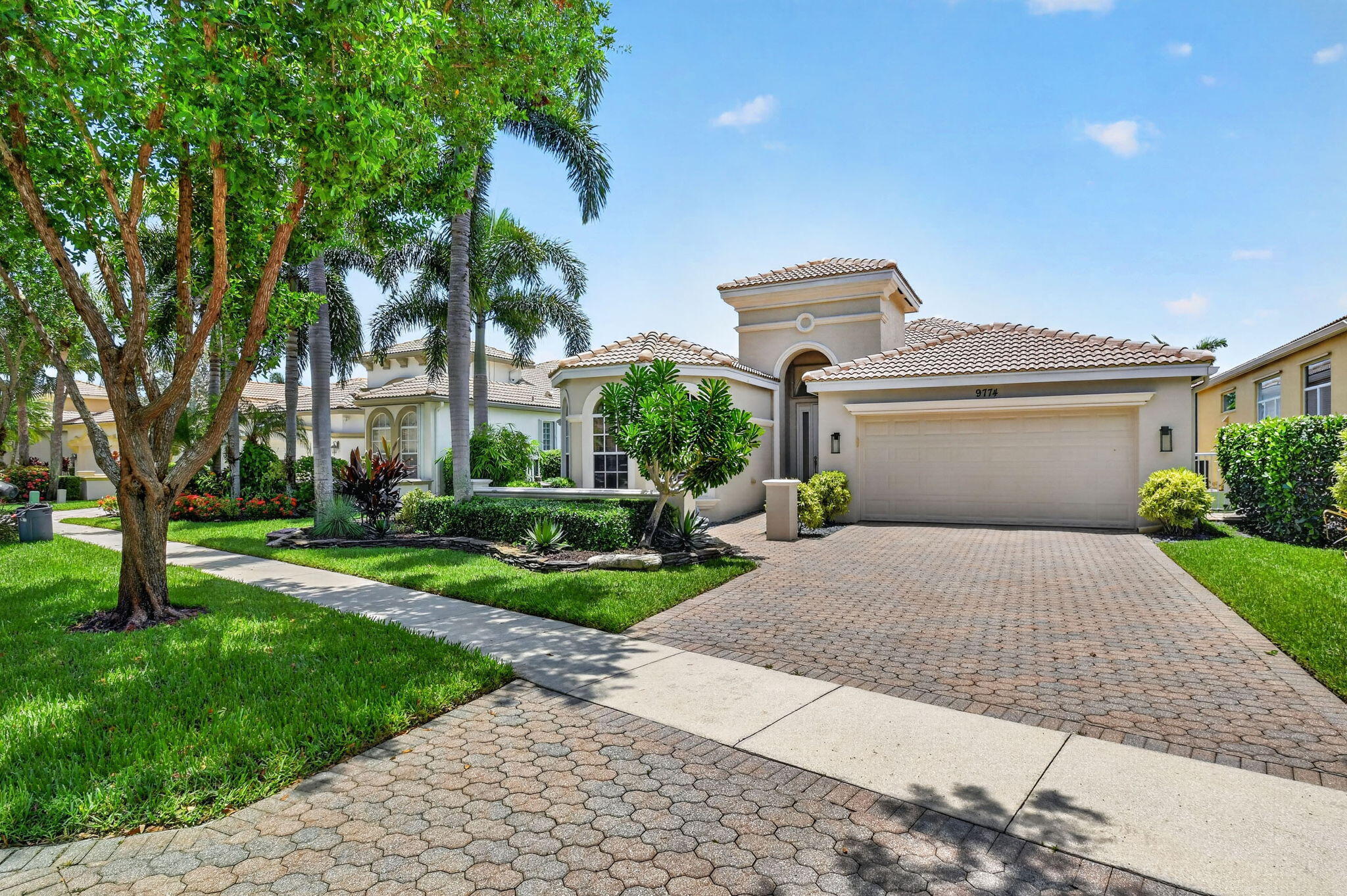 BUENA VIDA - Residential