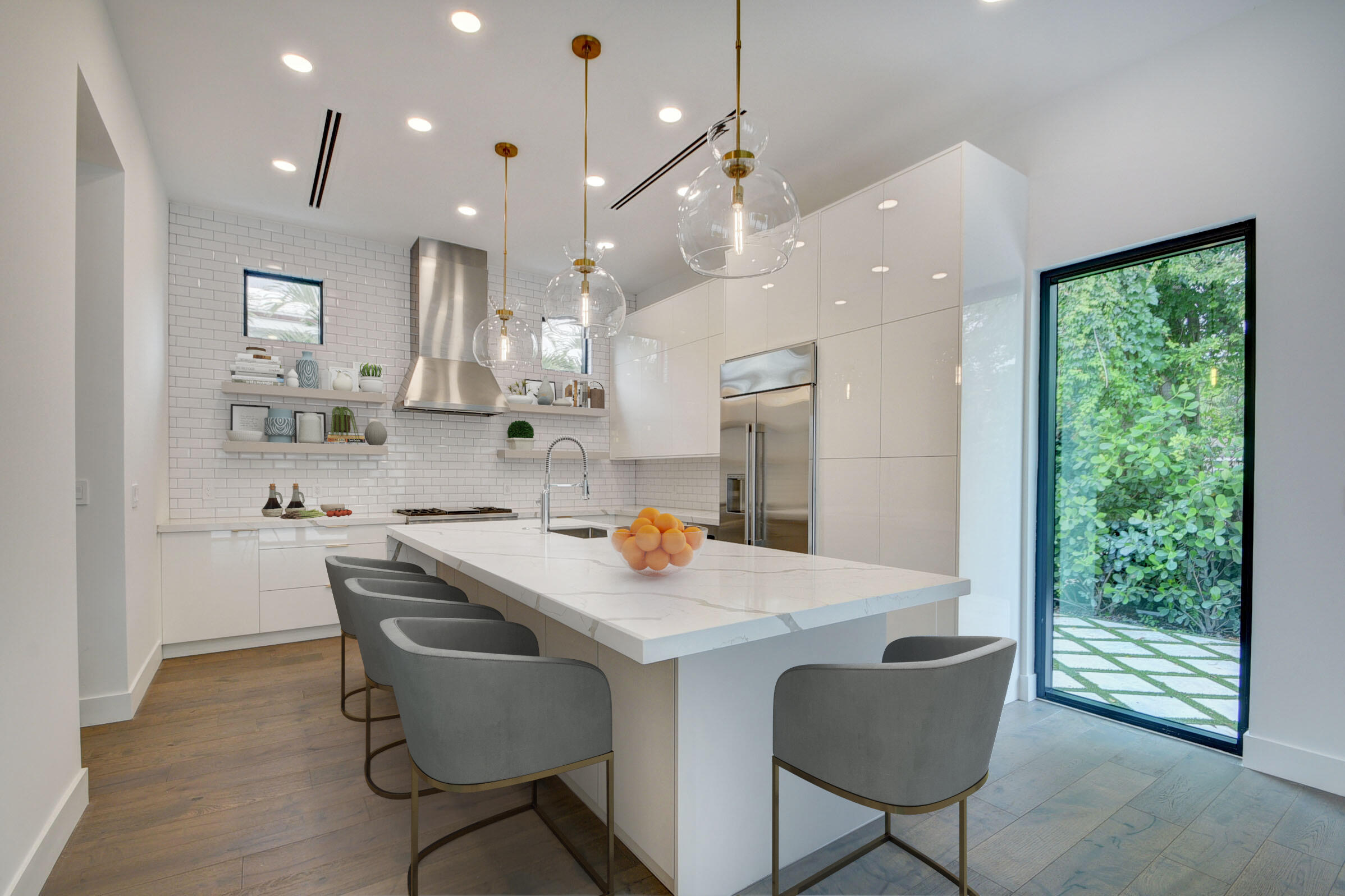 MIRAMAR SHORES - Residential