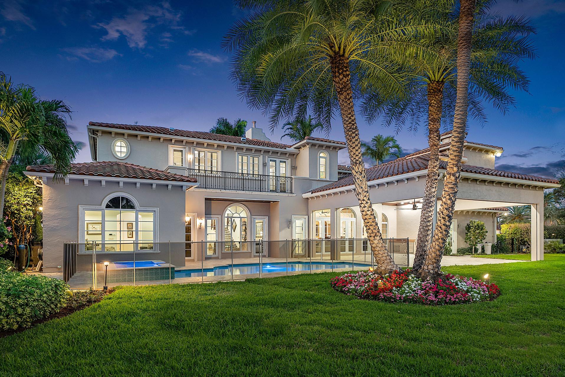 ROYAL PALM YACHT & COUNTRY CLUB - Residential