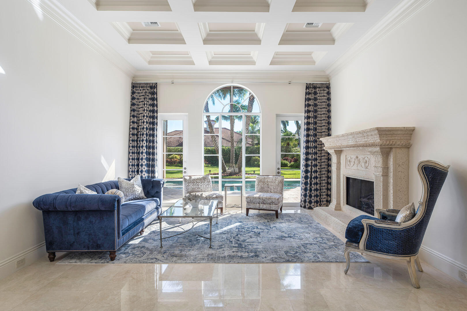 ROYAL PALM YACHT & COUNTRY CLUB - Residential