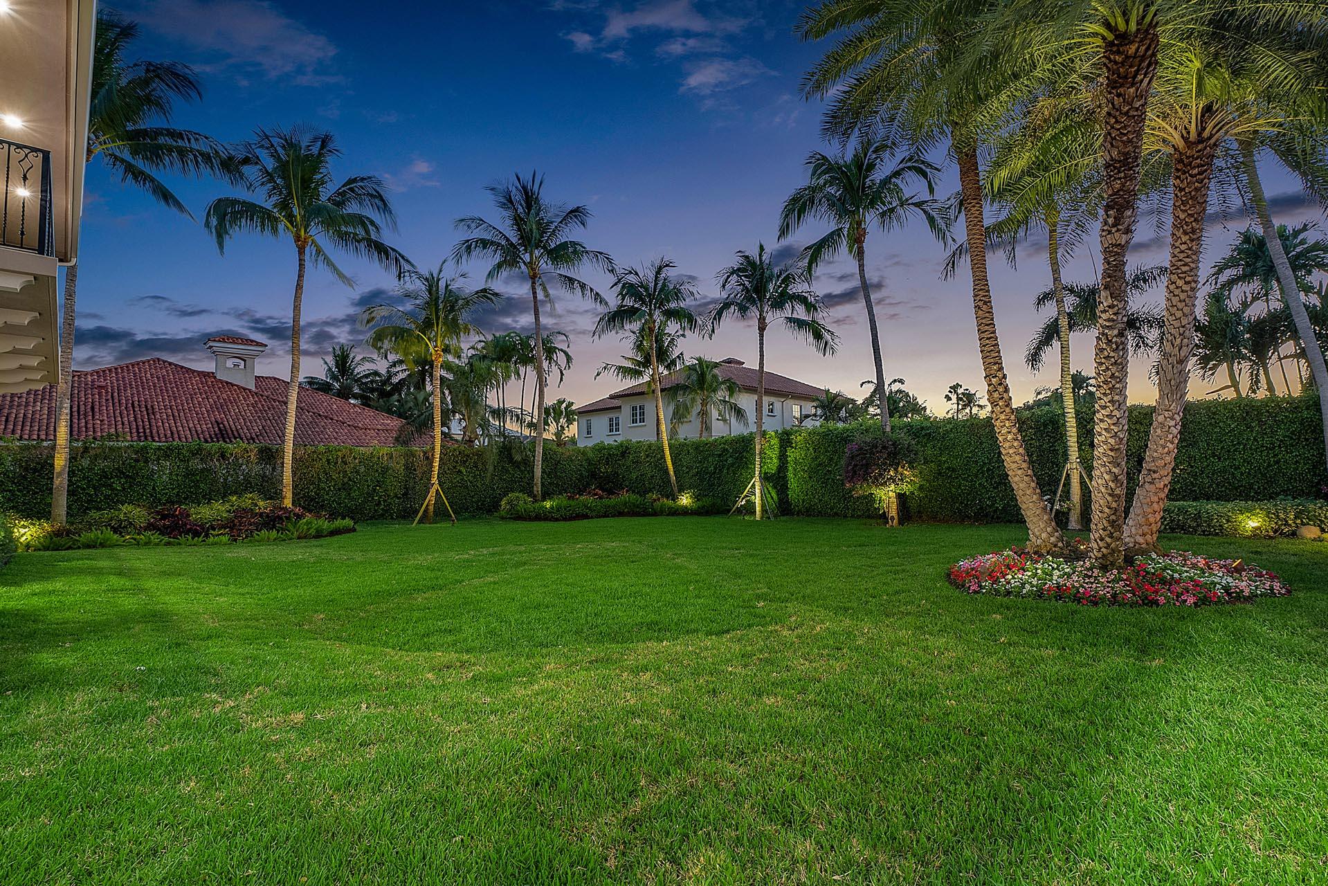 ROYAL PALM YACHT & COUNTRY CLUB - Residential