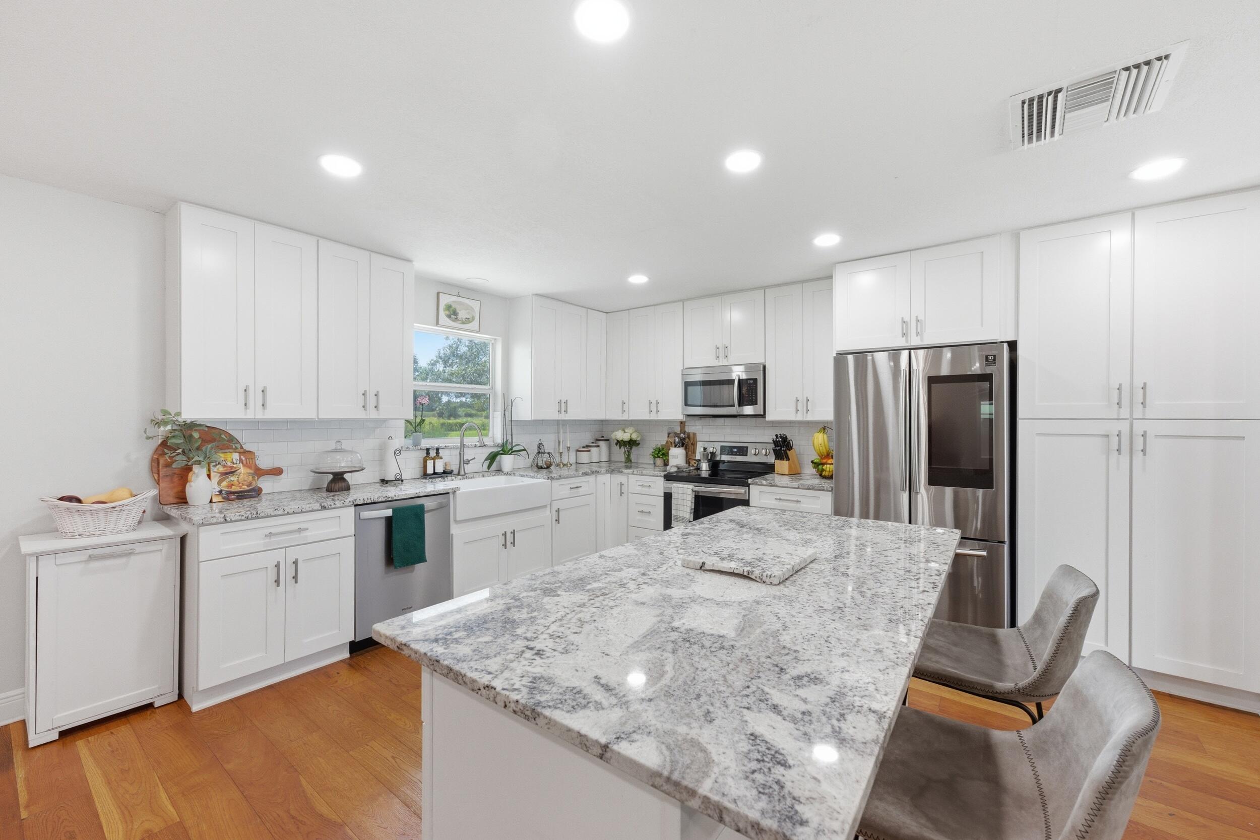 METES AND BOUNDS - Residential